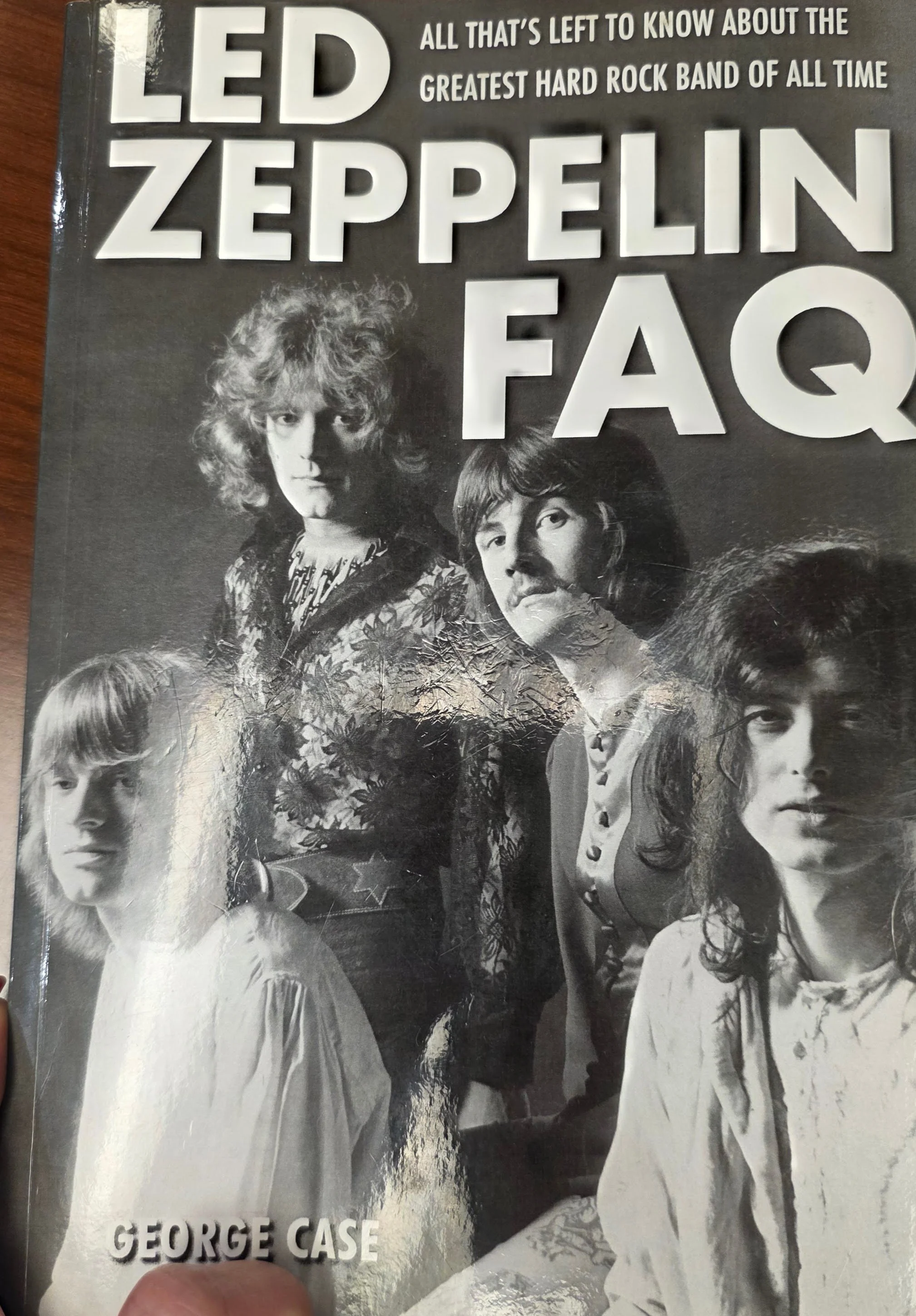 ZEPPELIN BOOKS-DAD-SHOWCO-CARNES MENTION (2).jpg