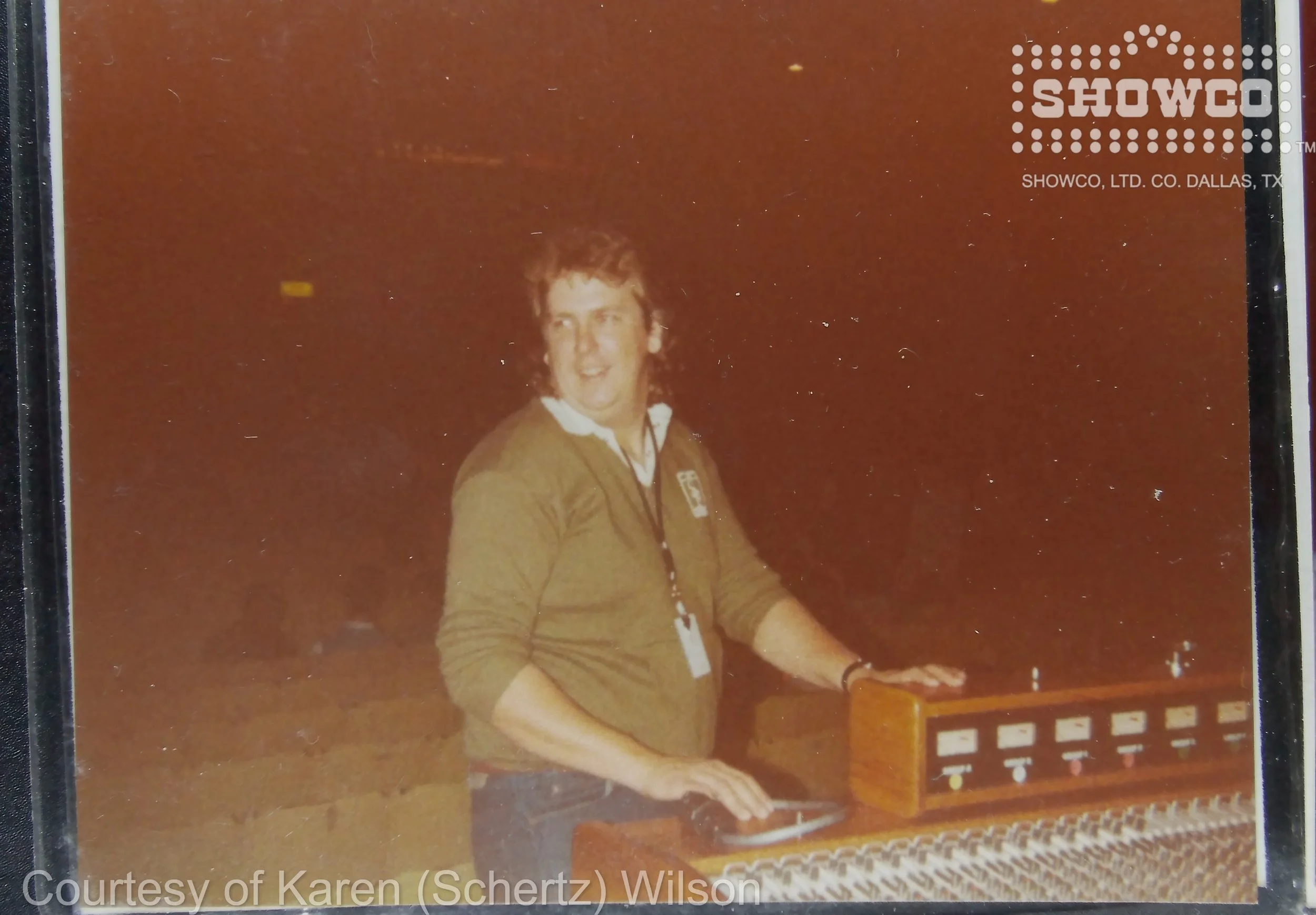 GENESIS TOUR 12.83 TOWNSEND WESSINGER