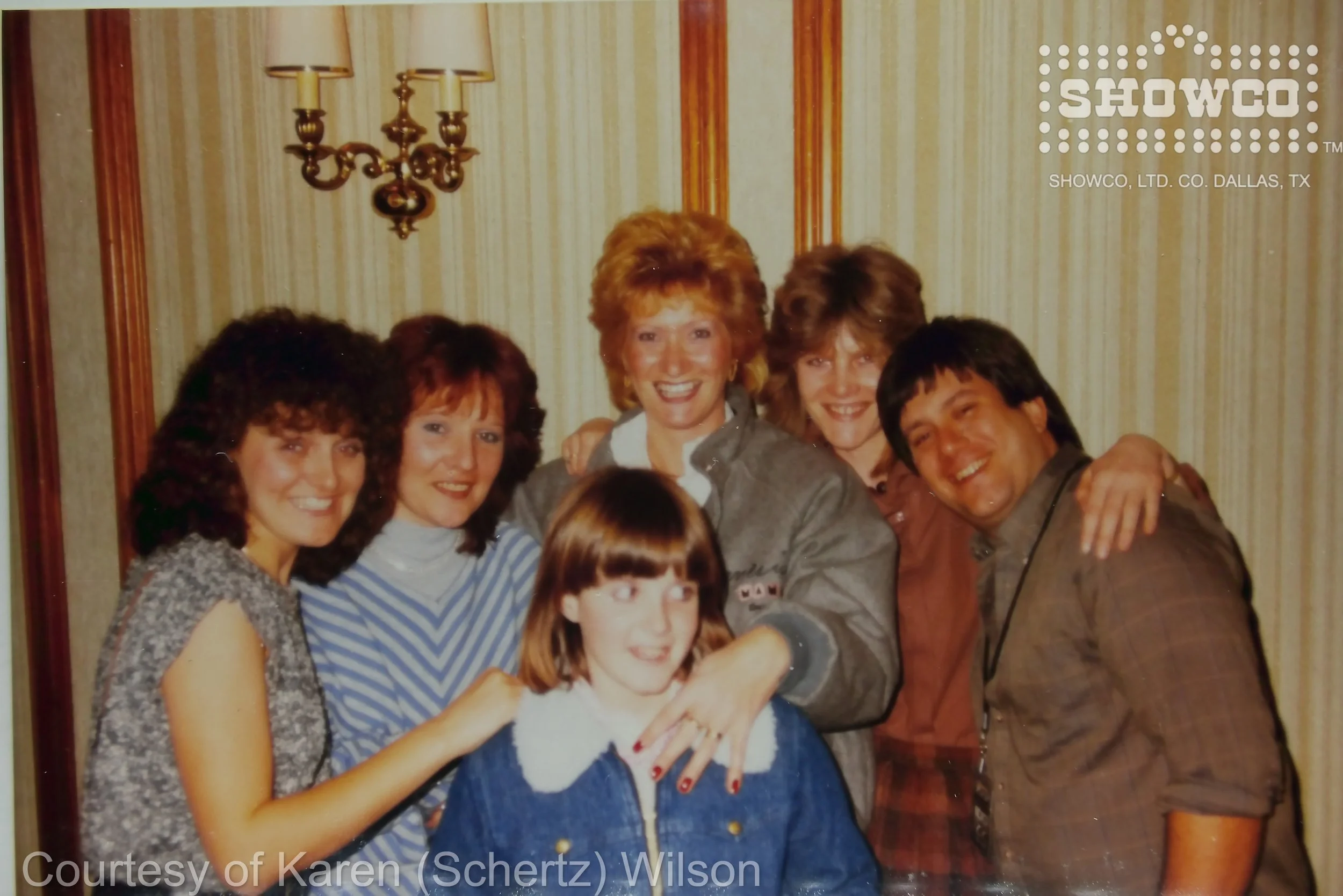 KAREN ANNIE LYNN MANDY TOM SARAH.JPG
