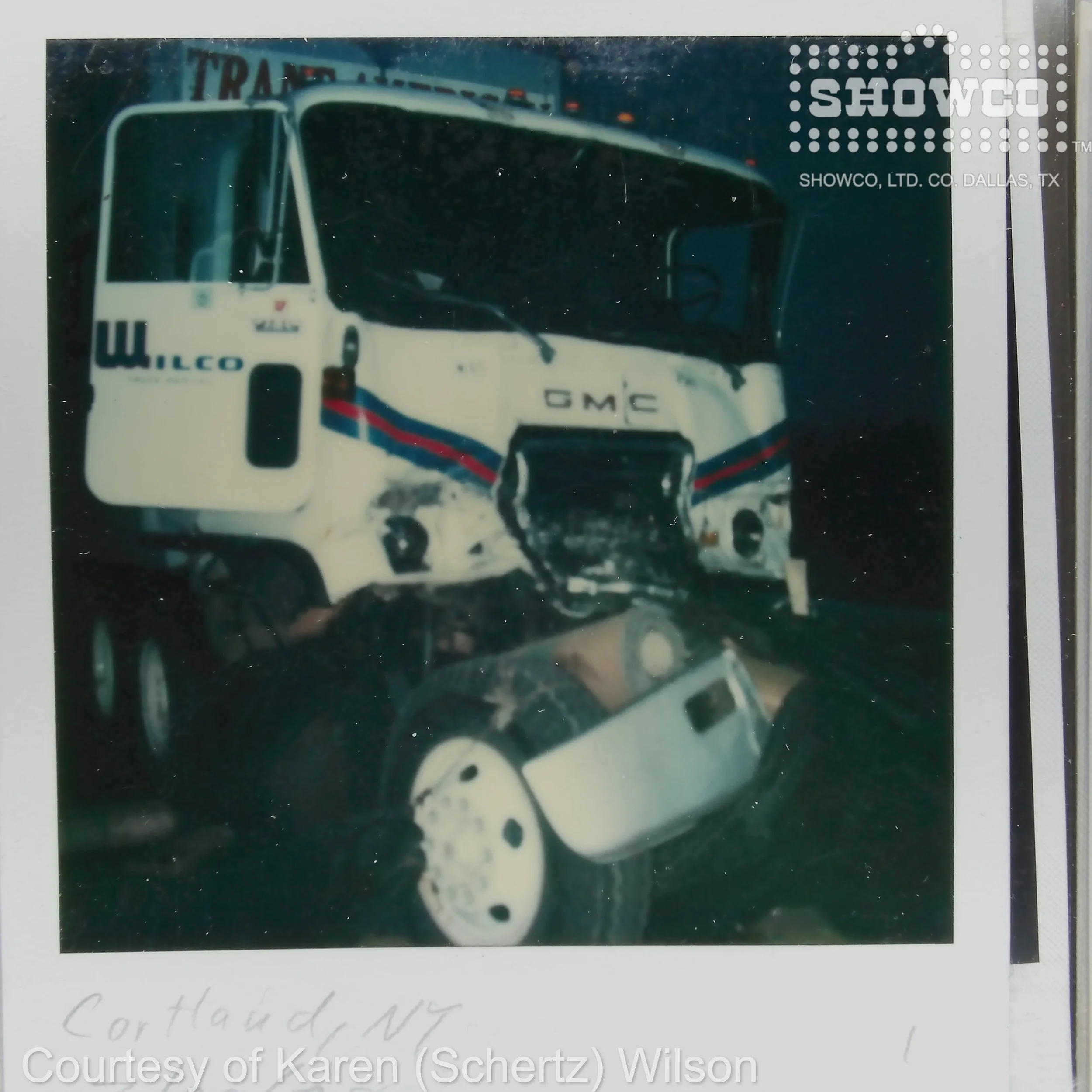 GENESIS CORTLAND NY MIRROR TRUCK WRECK 3.29.78 