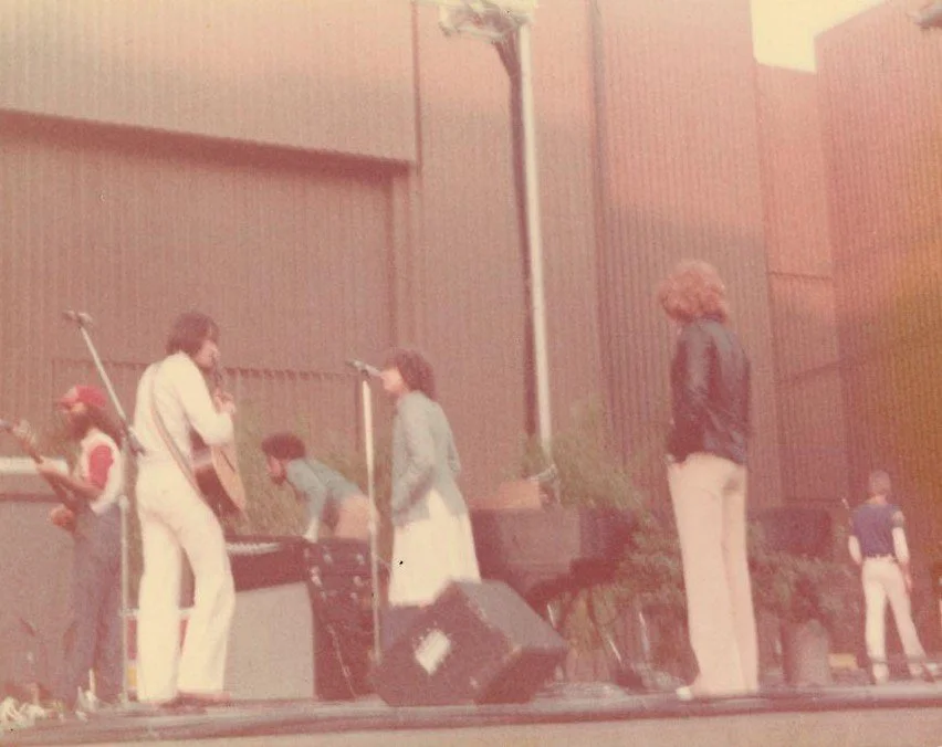 James Taylor, Leland Sklar, Carole King, Peter Asher - Blossom Amphitheatre 