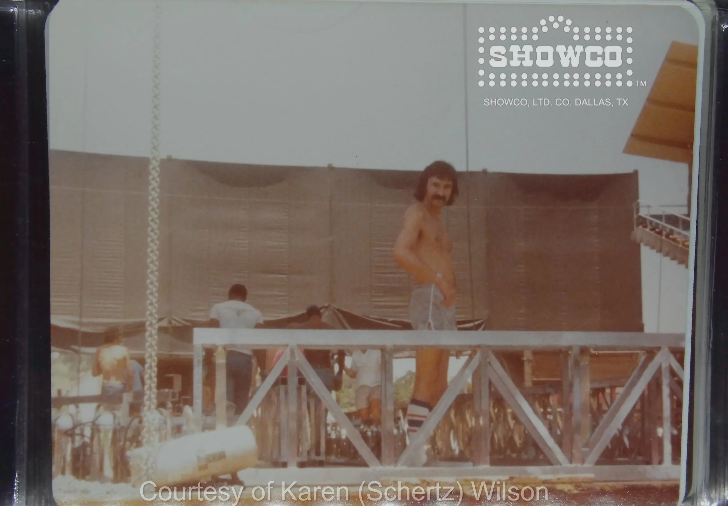 Delton Bass - Bee Gees 1979 