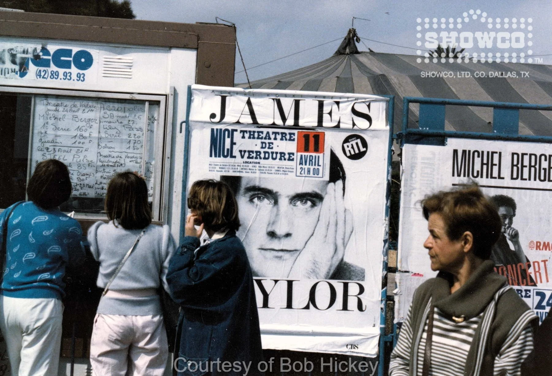 TAYLOR THEATRE SIGN BRAZIL.jpg