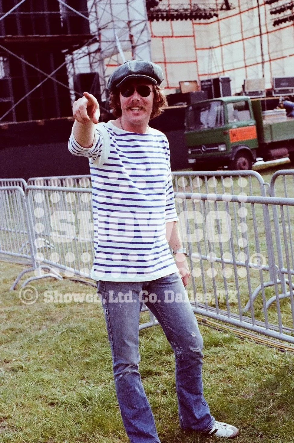 1978-SUMMERTIME-OPEN-AIR-FEST-GENESIS-ALAN-OWEN (19).jpg