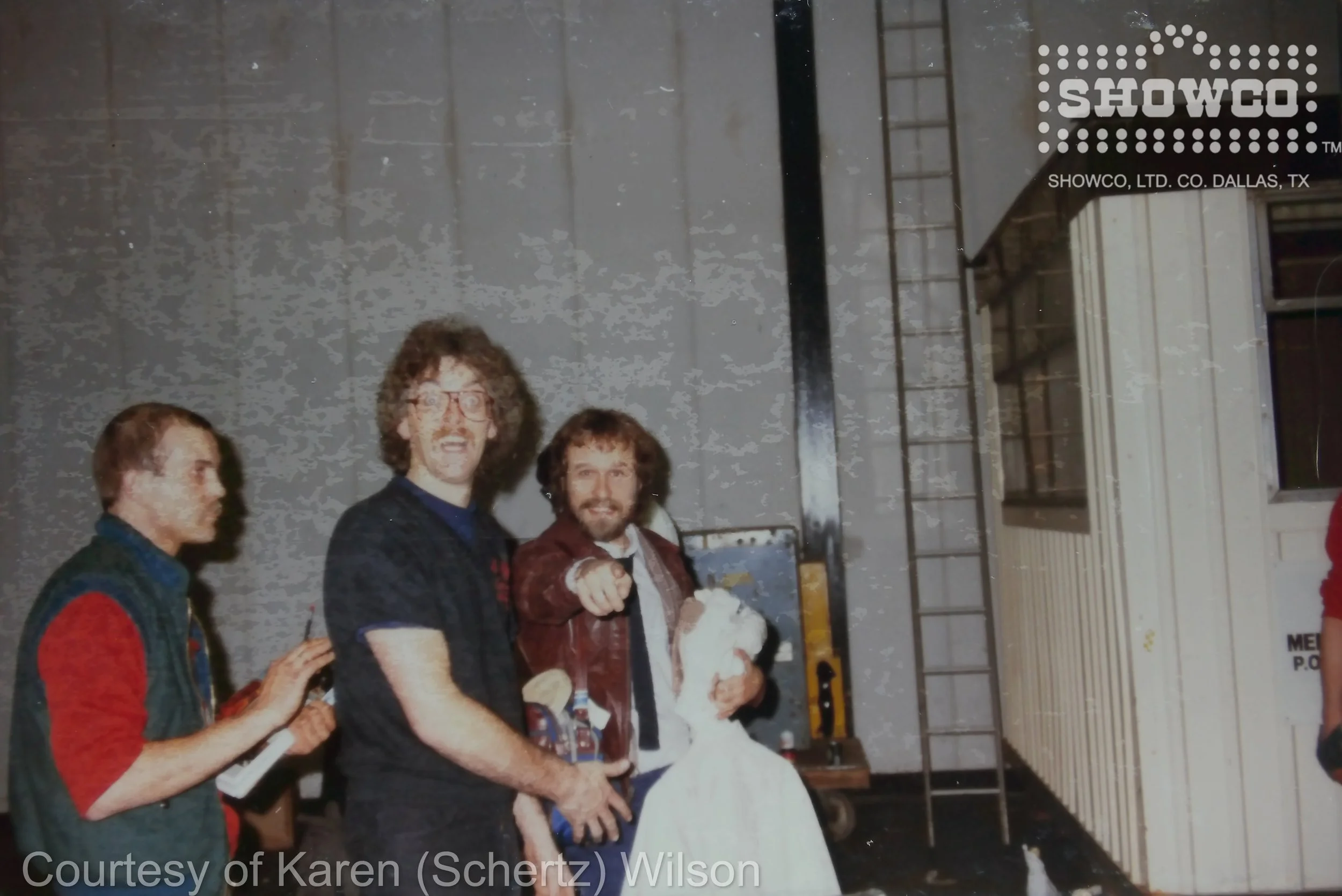 ?, Mike 'Kiddo' Kidson, Daryl Stuermer