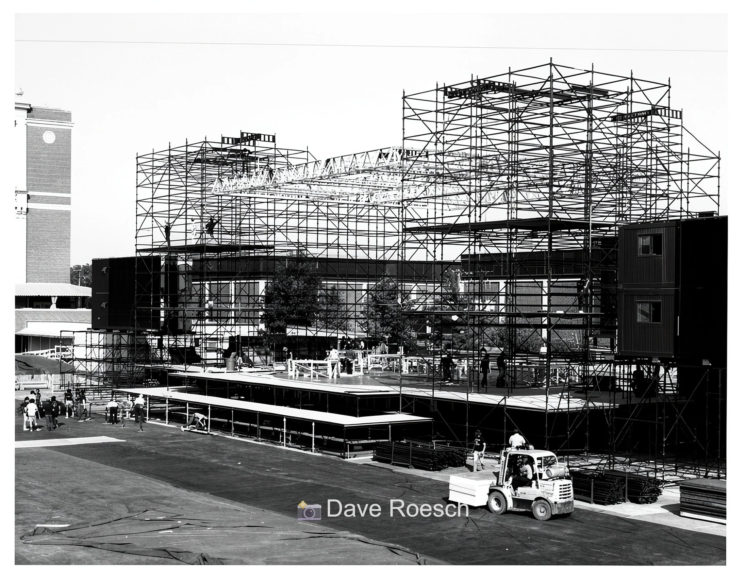 1985 farm aid (47).jpg