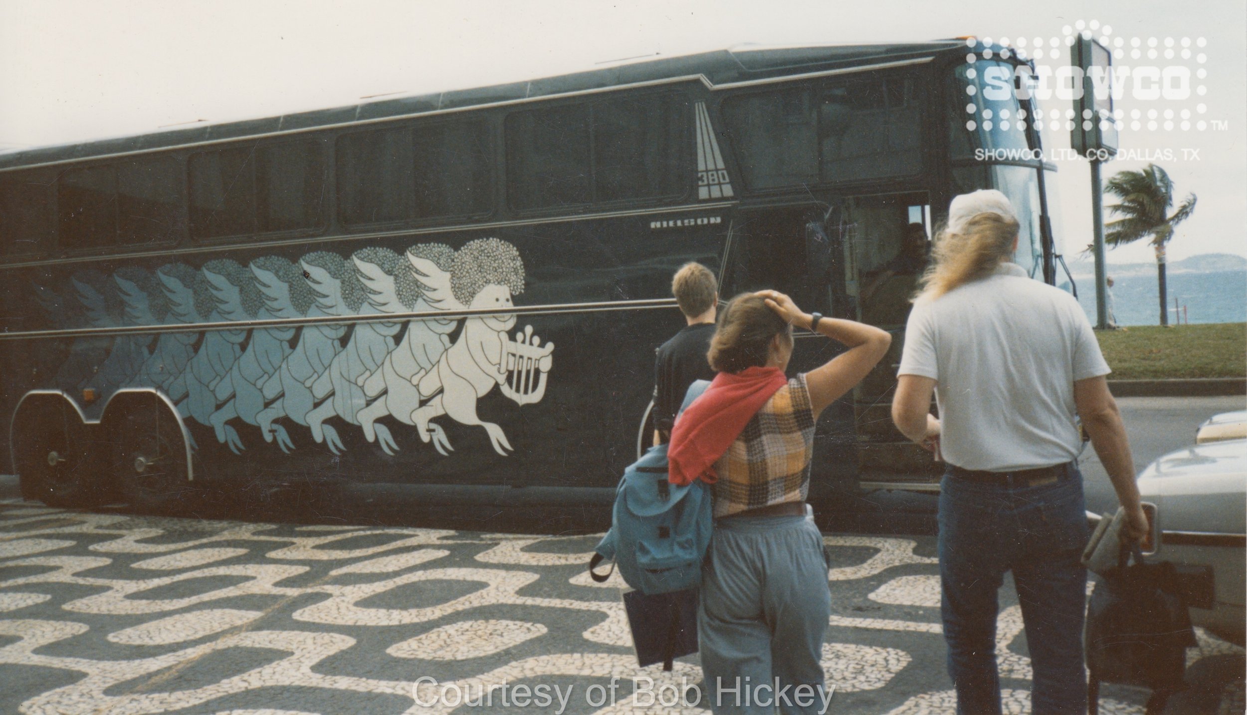 LONNIE GIRL COOL BUS.jpg