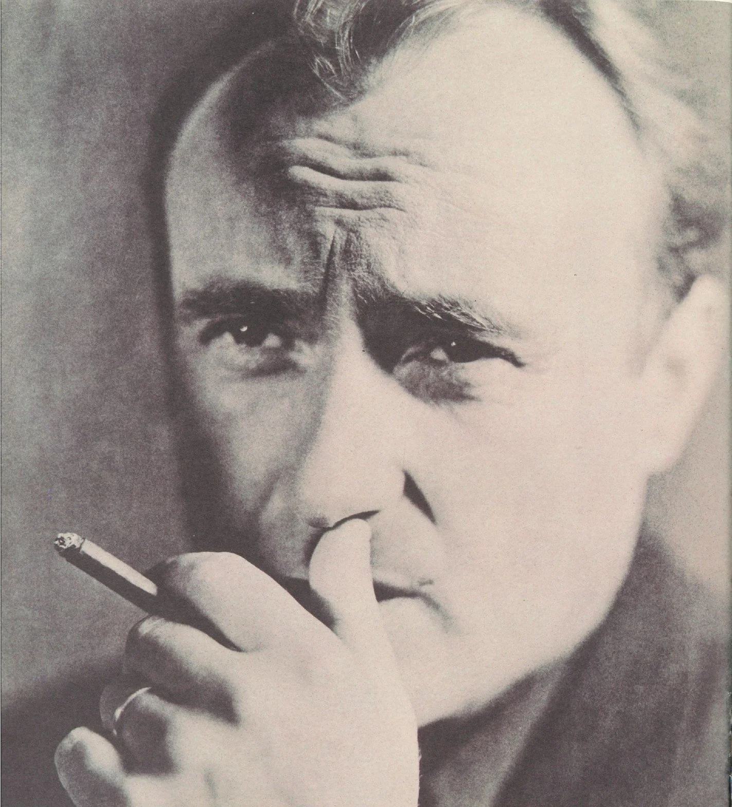 PHIL COLLINS PROGRAM-JC-VARI-LITE_page-0004.jpg