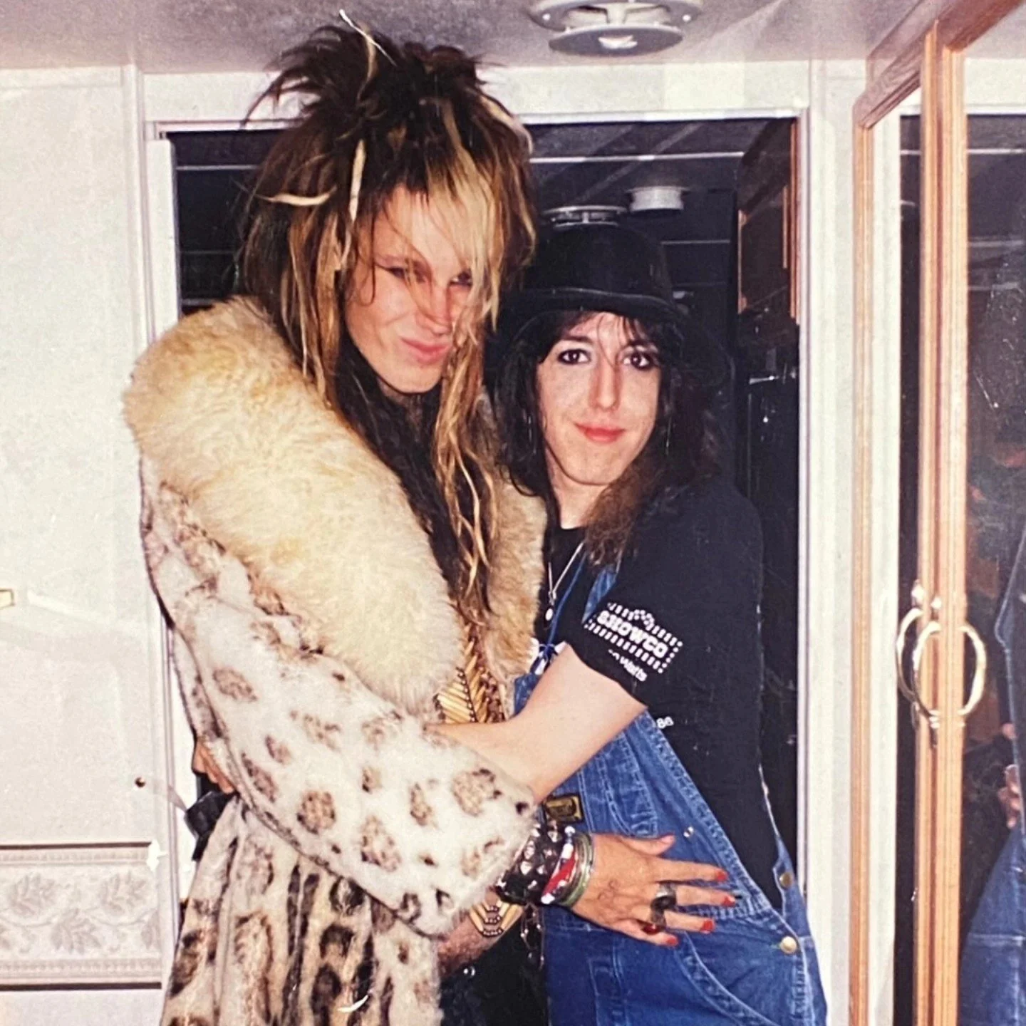 SHOWCO SHIRT NIGHTBOB JESSE CAMP 1999.jpg