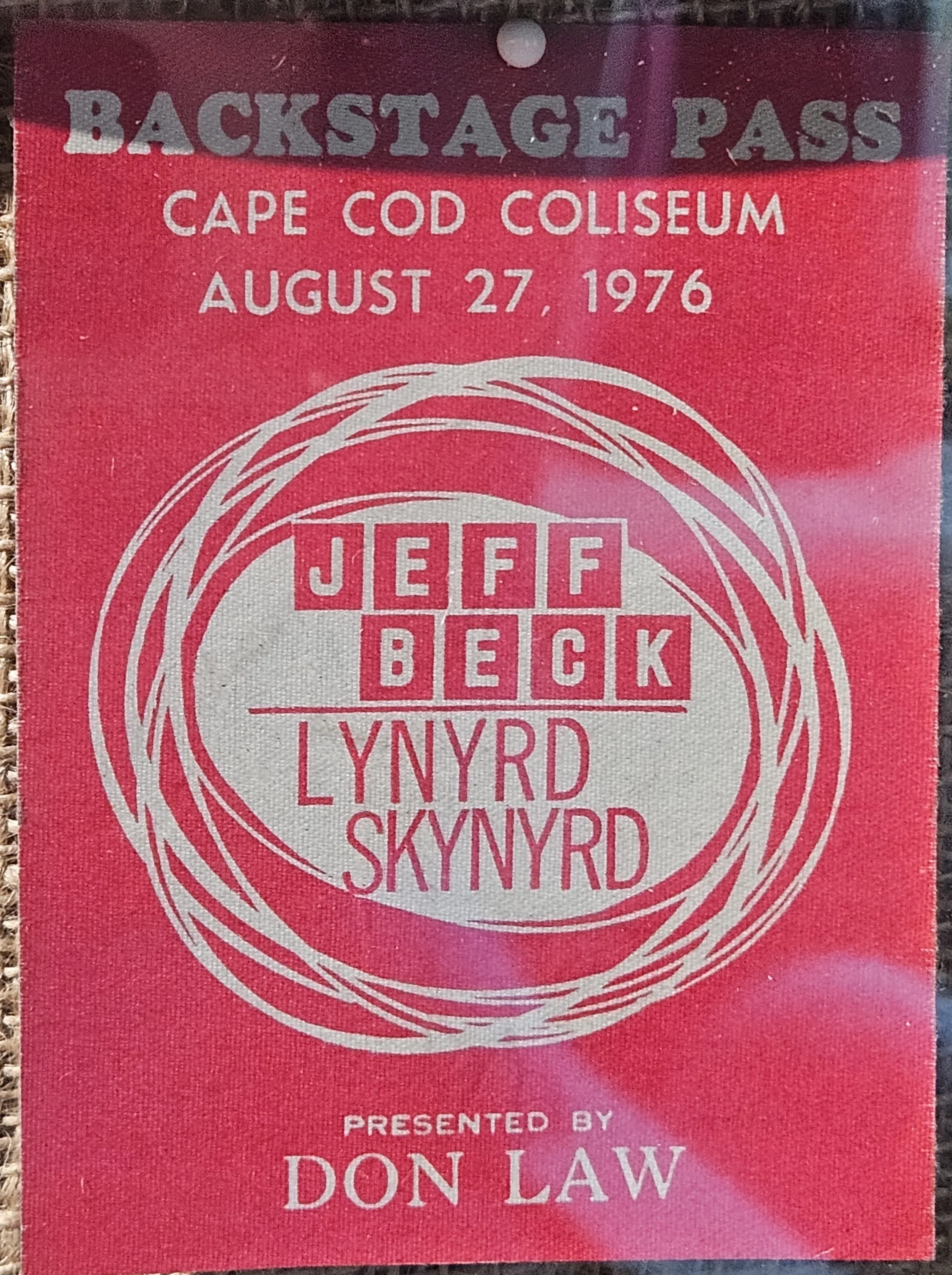 August 27, 1976 Jeff Beck - Lynyrd Skynyrd Backstage Pass