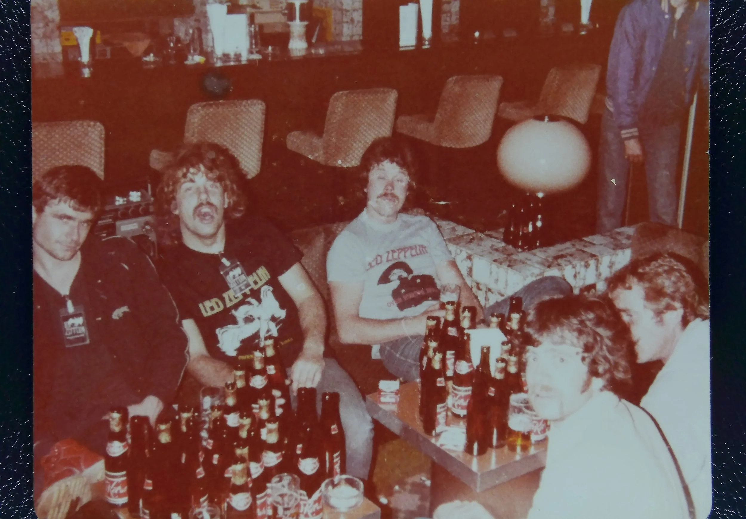 ZEPP CREW 1980 DAD BAR.JPG