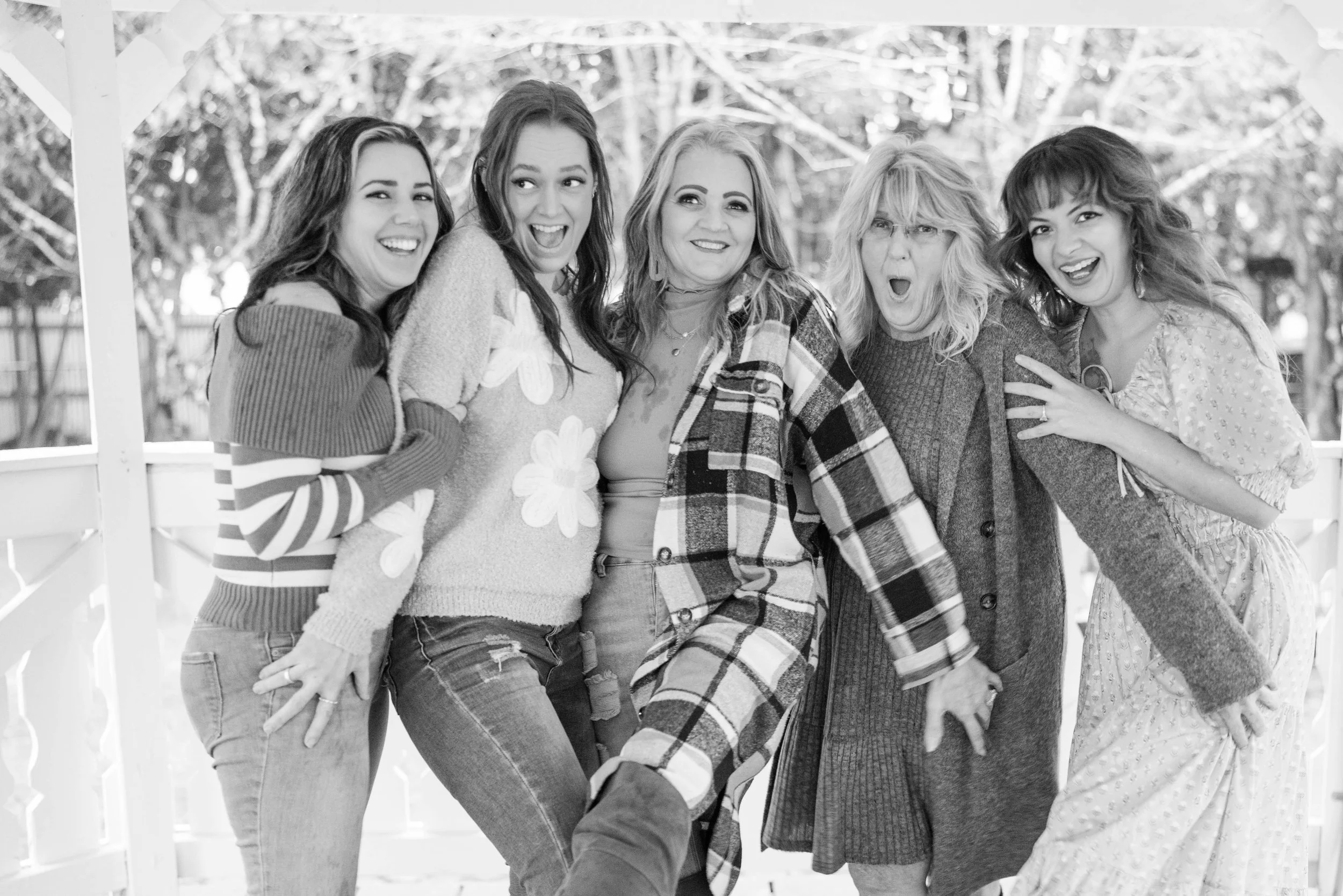 Mini Sessions vs Full Sessions: Which Is Right for Your Family?