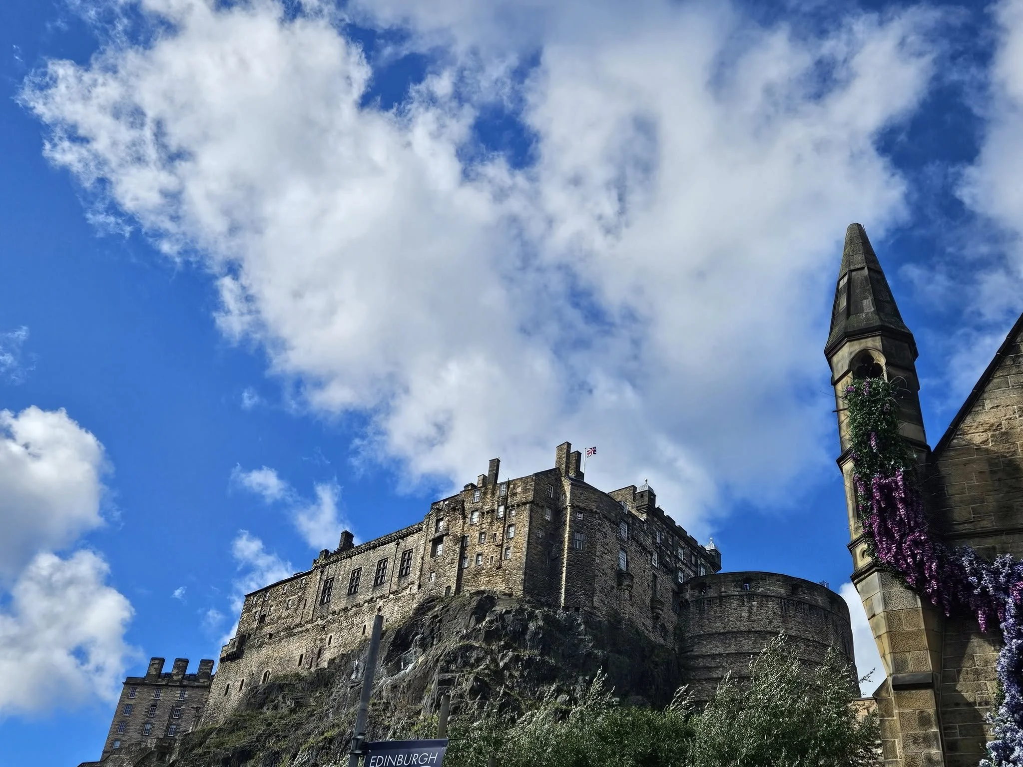 edinburgh_castle.jpg