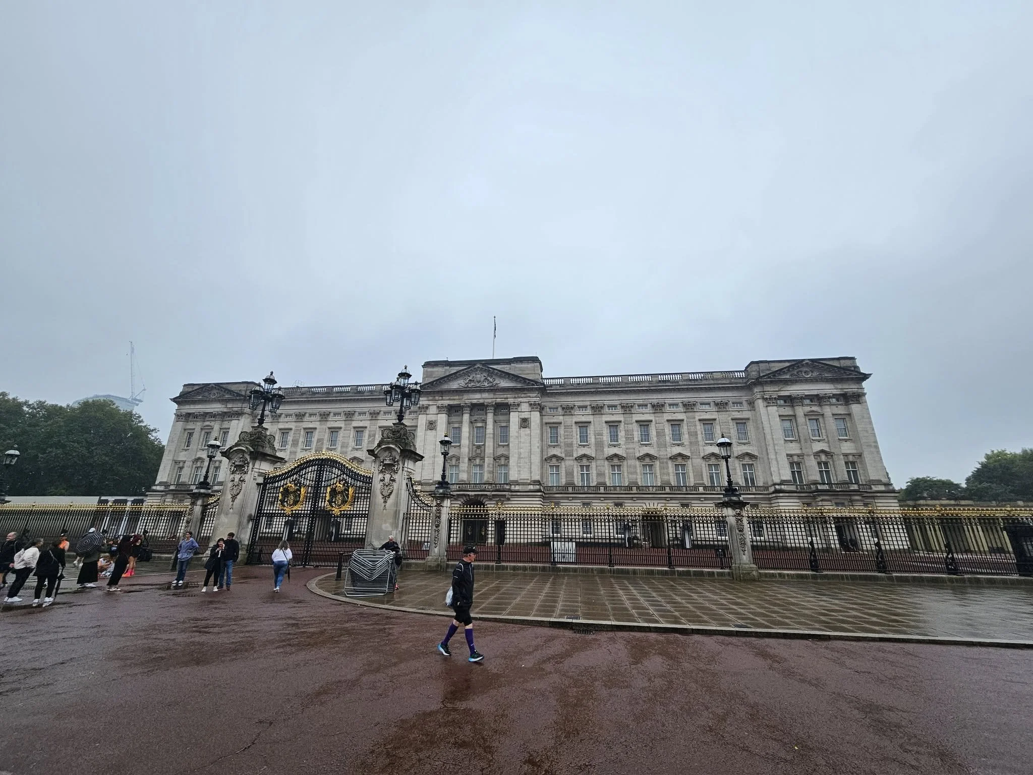 buckingham_palace.jpg