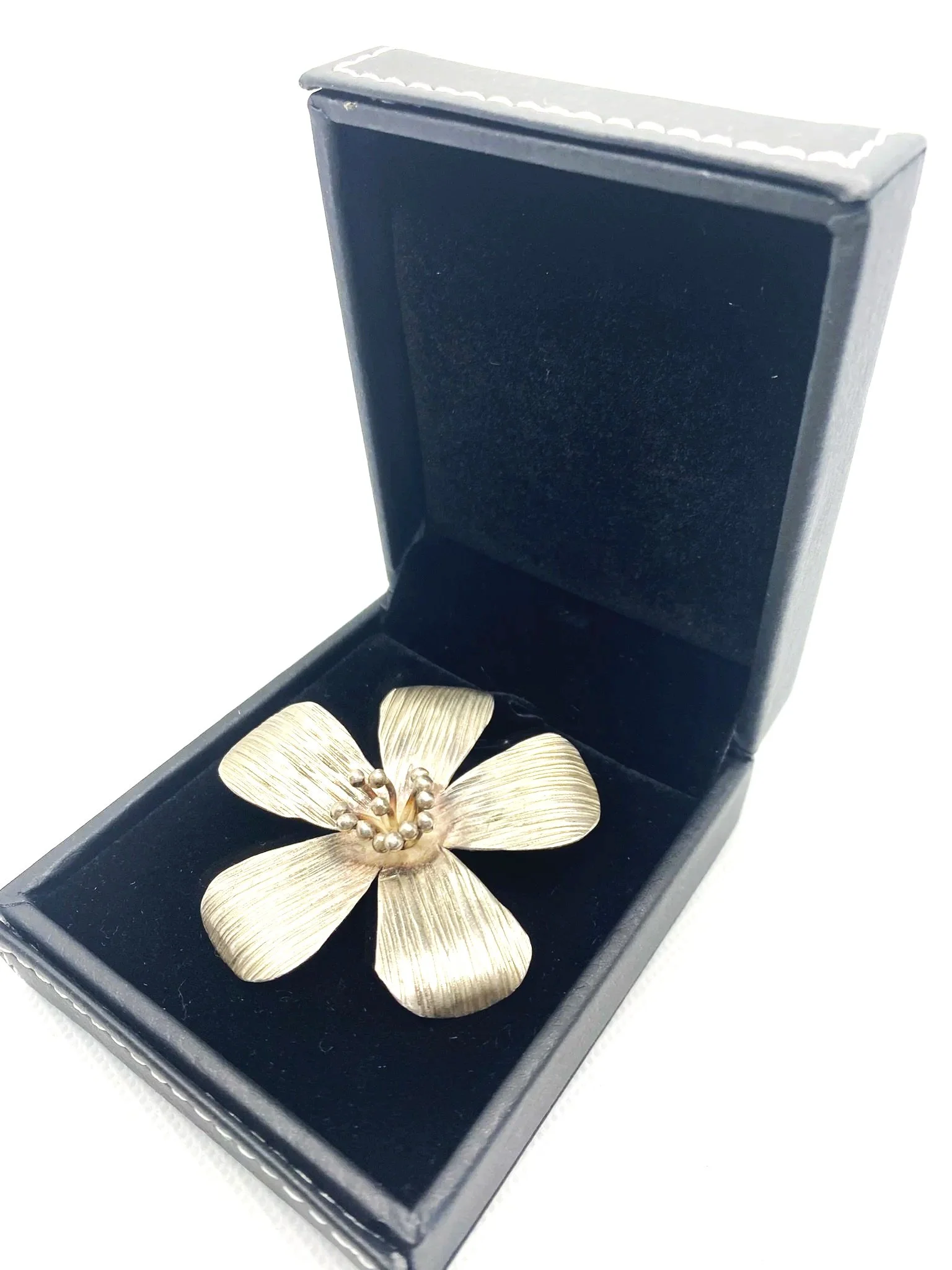 Frangipani Pendant