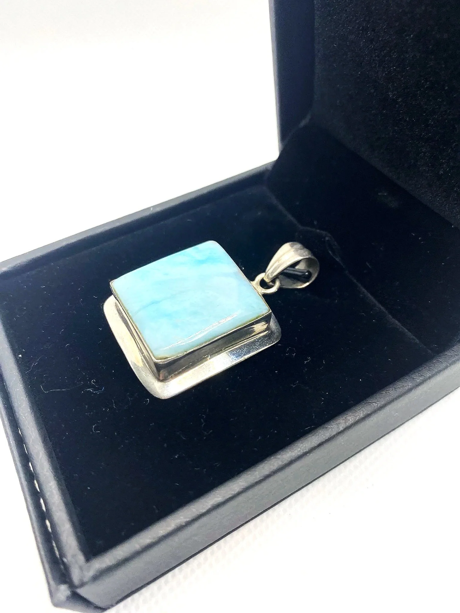 Larimar Square Pendant