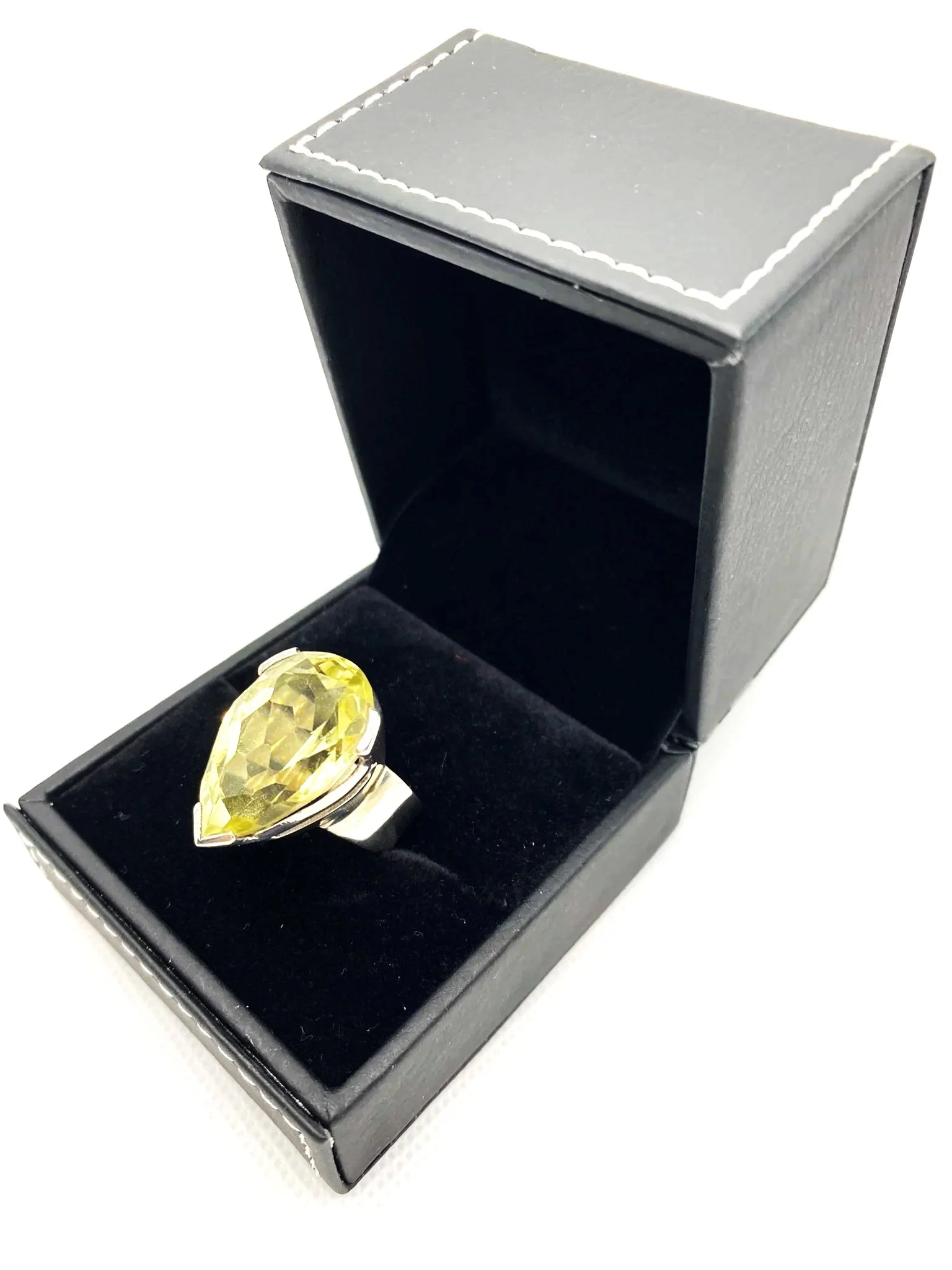 Lemon Quartz Faceted Pear Cut (S7) Sterling Silver Ring