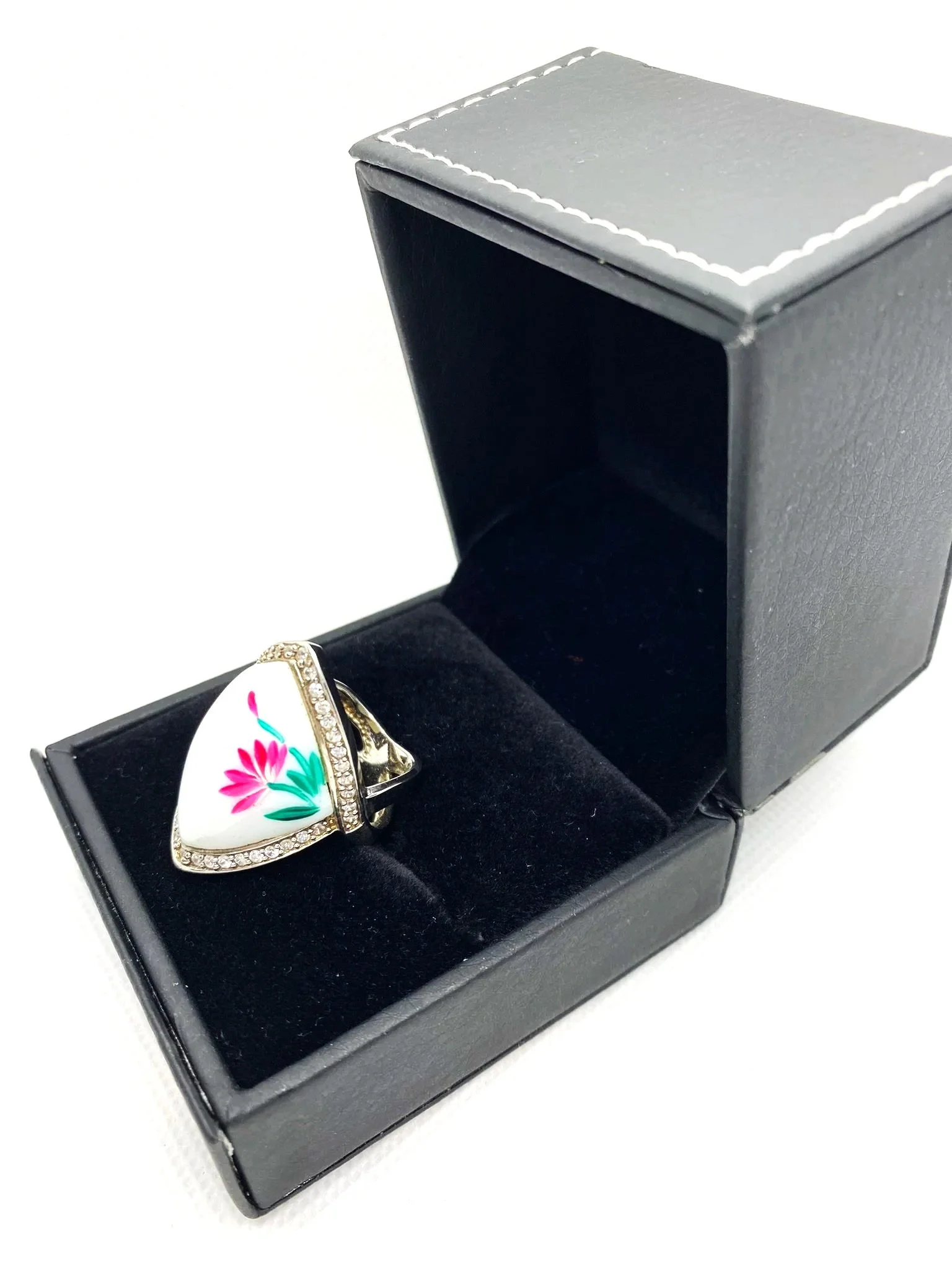 Floral Zircon (S7) Sterling Silver Ring