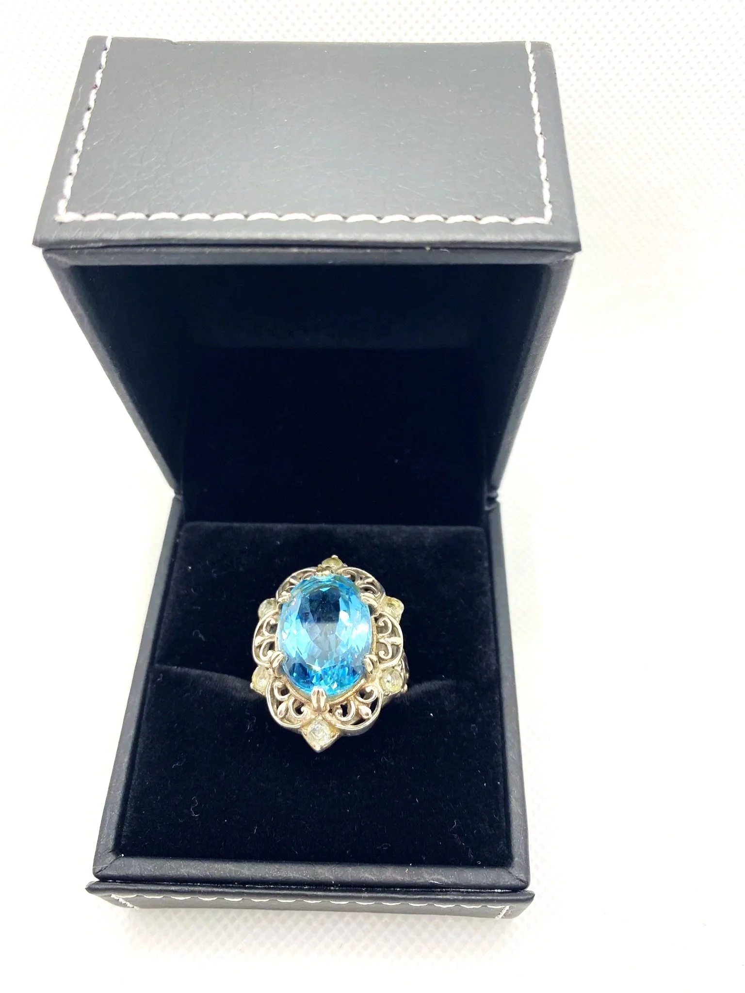Blue Topaz English (S8) Sterling Silver Ring