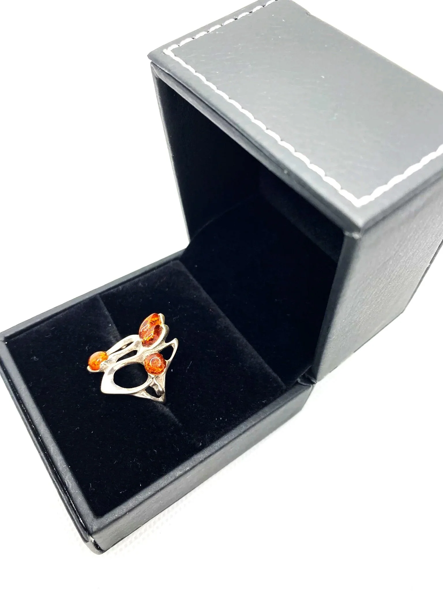 Amber Petite (S7) Sterling Silver Ring