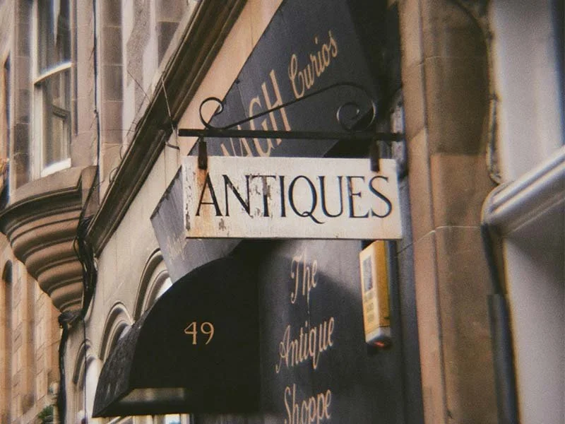Antiquitäten Geschäft