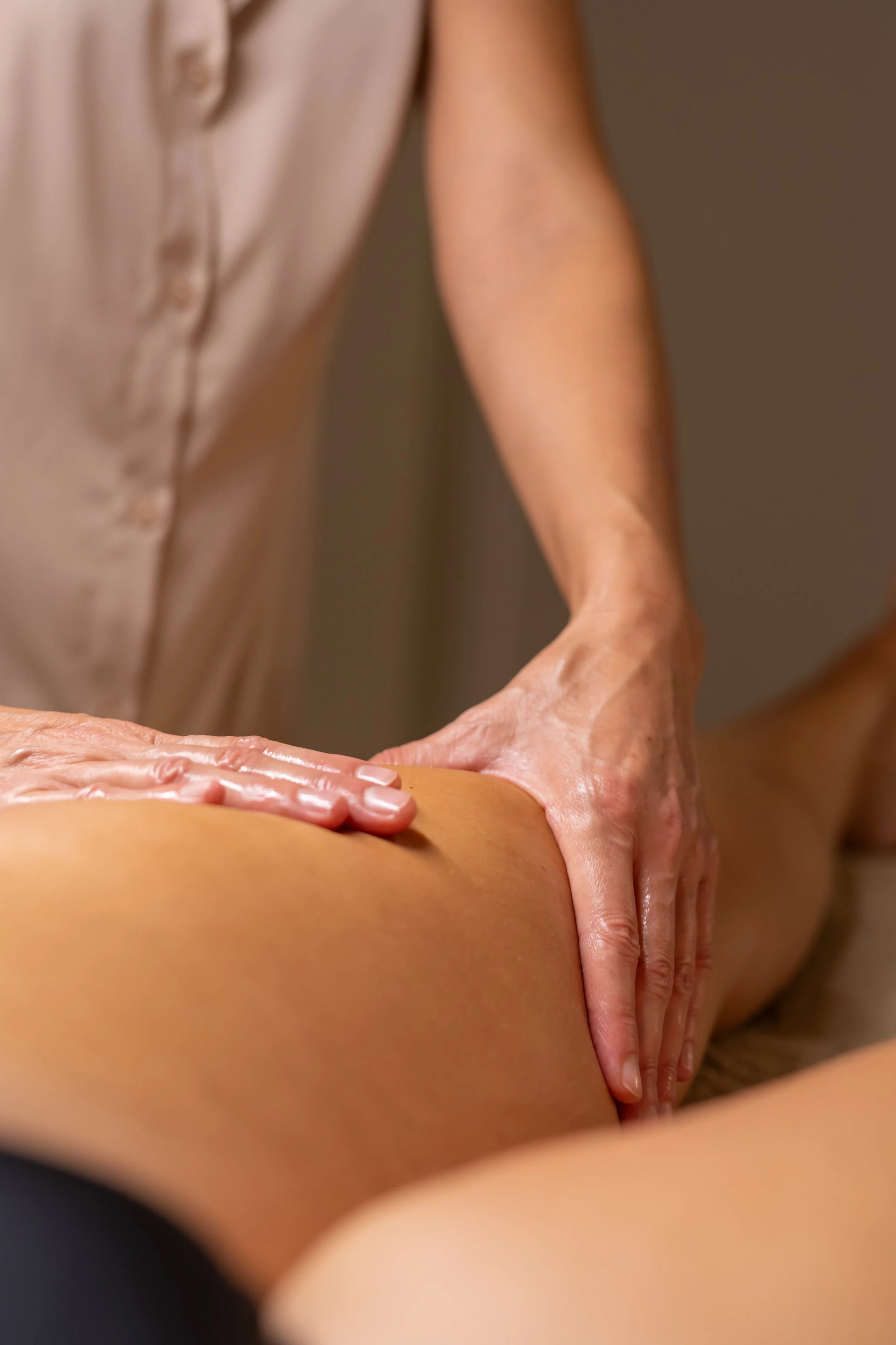 MASAJE CIRCULATORIO PIERNAS