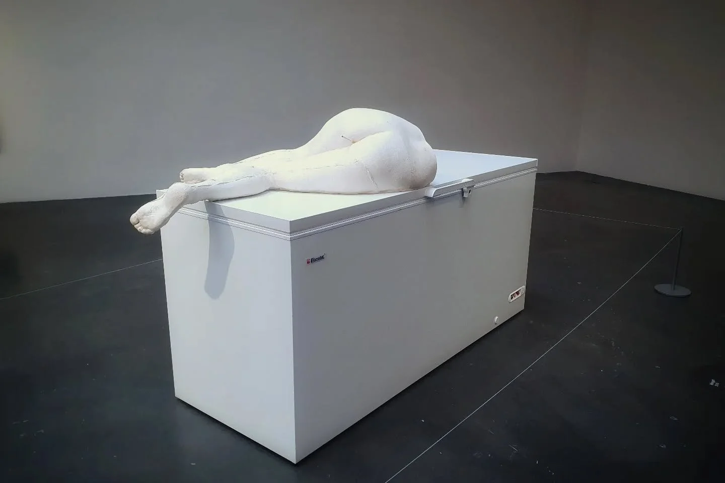 Sarah Lucas at @kiasmamuseum ❤️&zwj;🔥

#sarahlucas #kiasma #kiasmamuseum #art #artexhibition #visitfinland