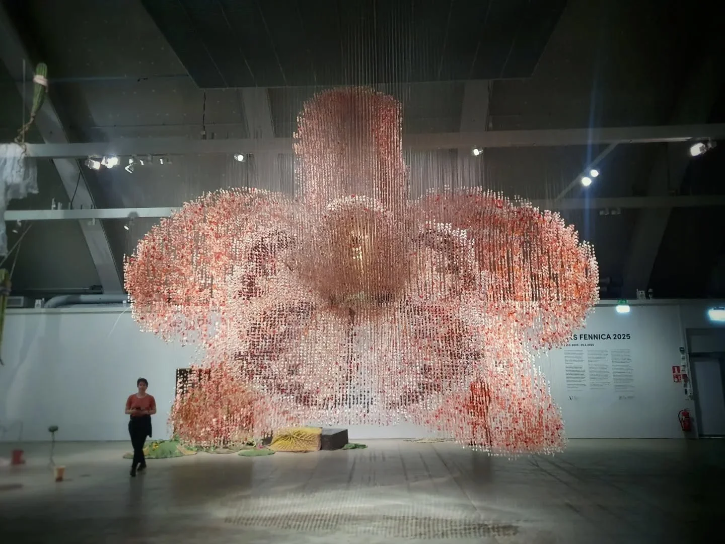 Hanna Vihri&auml;l&auml; at @hamhelsinki ❤️&zwj;🔥

#hannavihri&auml;l&auml; #hamhelsinki #art #artexhibition #visitfinland