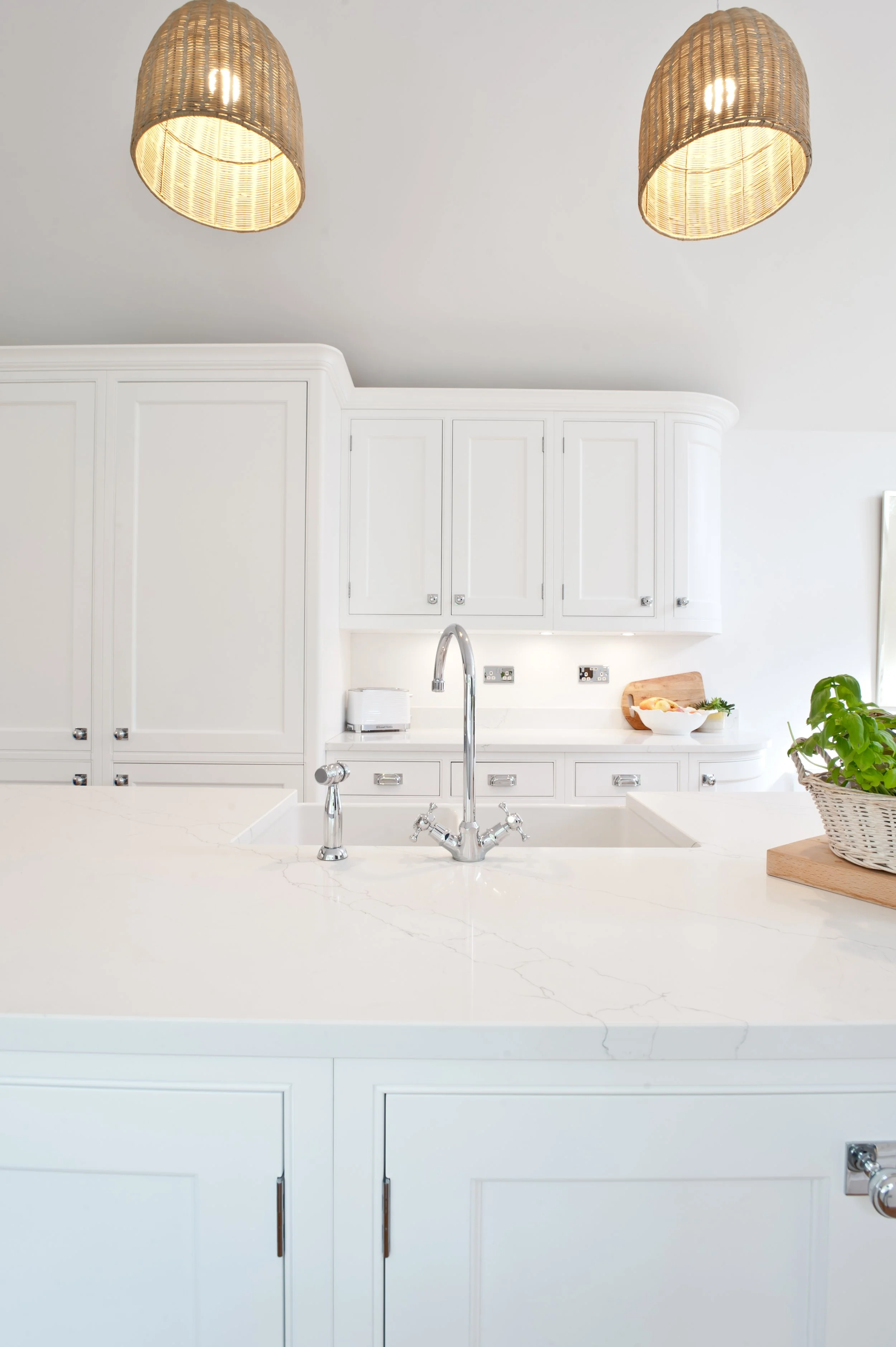 island installed sink unit in bespoke kitchen in dover, kent