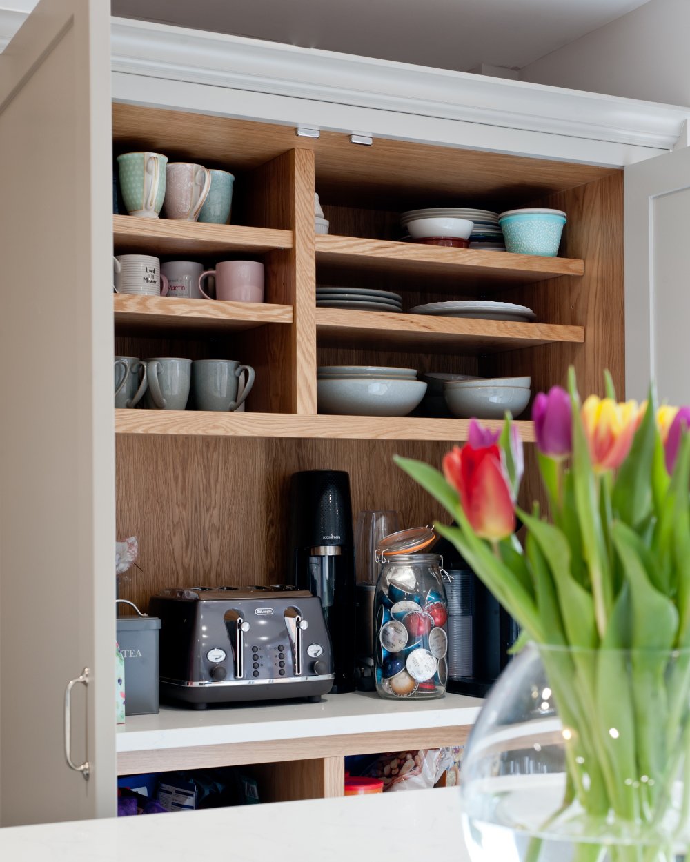 Tulips are never too excitable! Always ready to throw in a poetry reference!

However, it is April and the tulips are blooming, kind of. I do love tulips - they are so pretty and colourful - always wonderful on a kitchen island.

And, what a perfect 