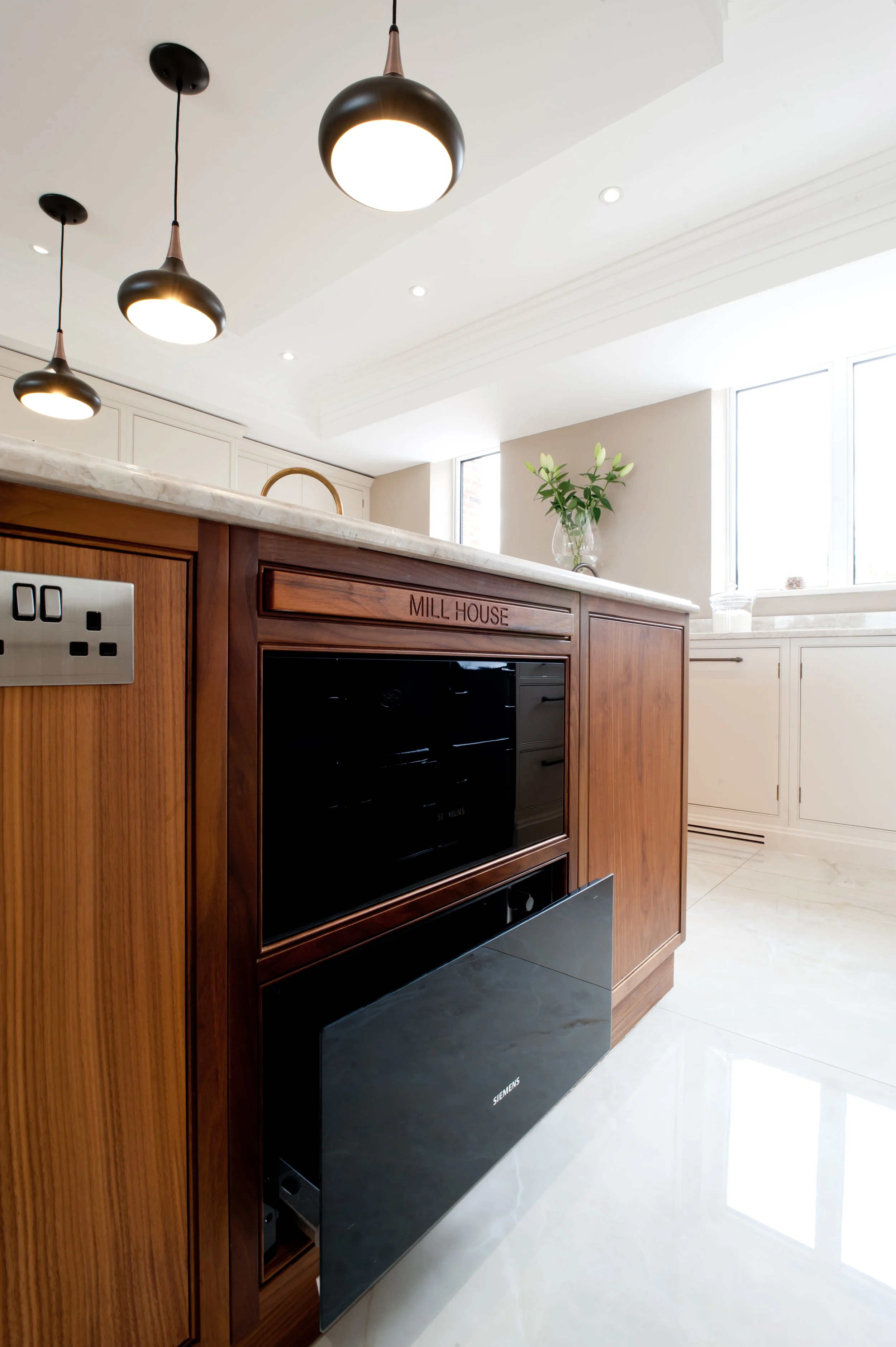 personalised kitchen cupboard kent