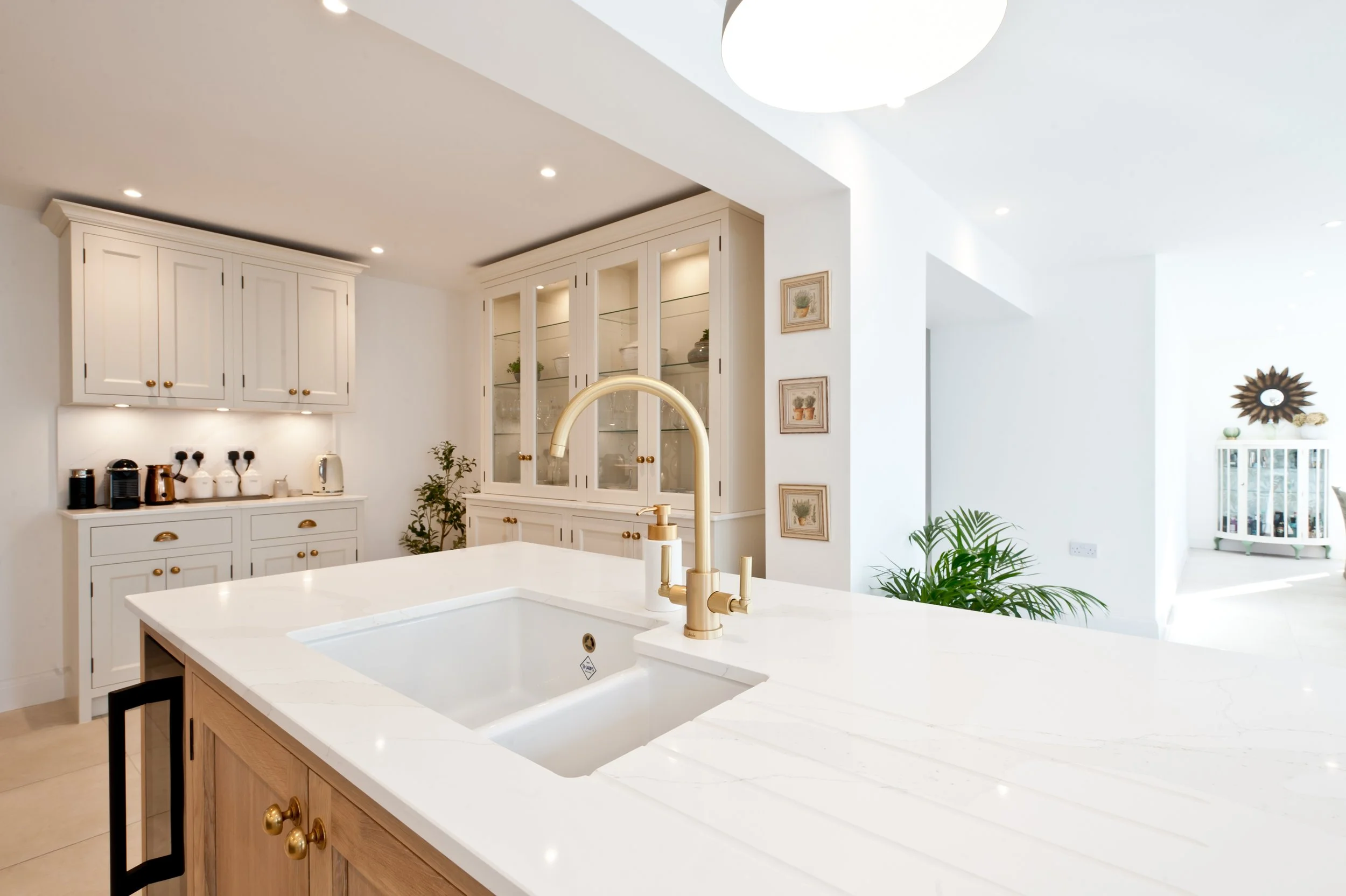 luxury bespoke kitchen kent