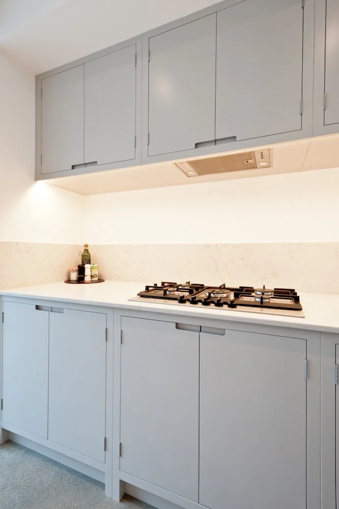 recessed handles and fitted cupboards kent