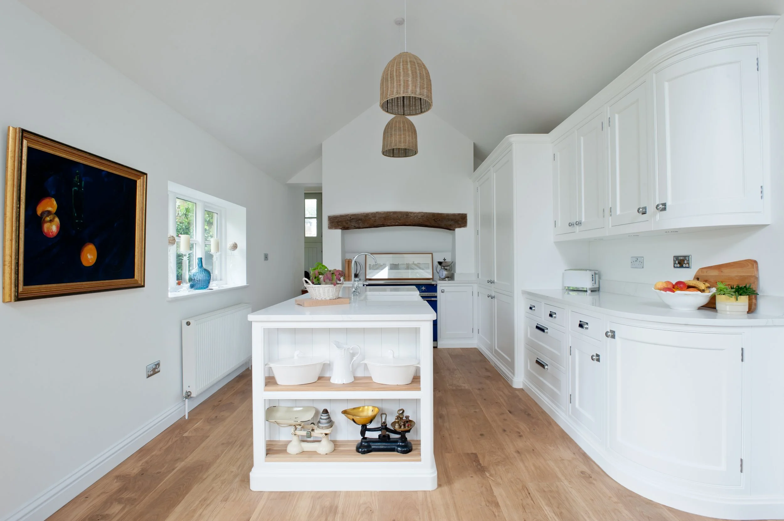 curved kitchen units kent