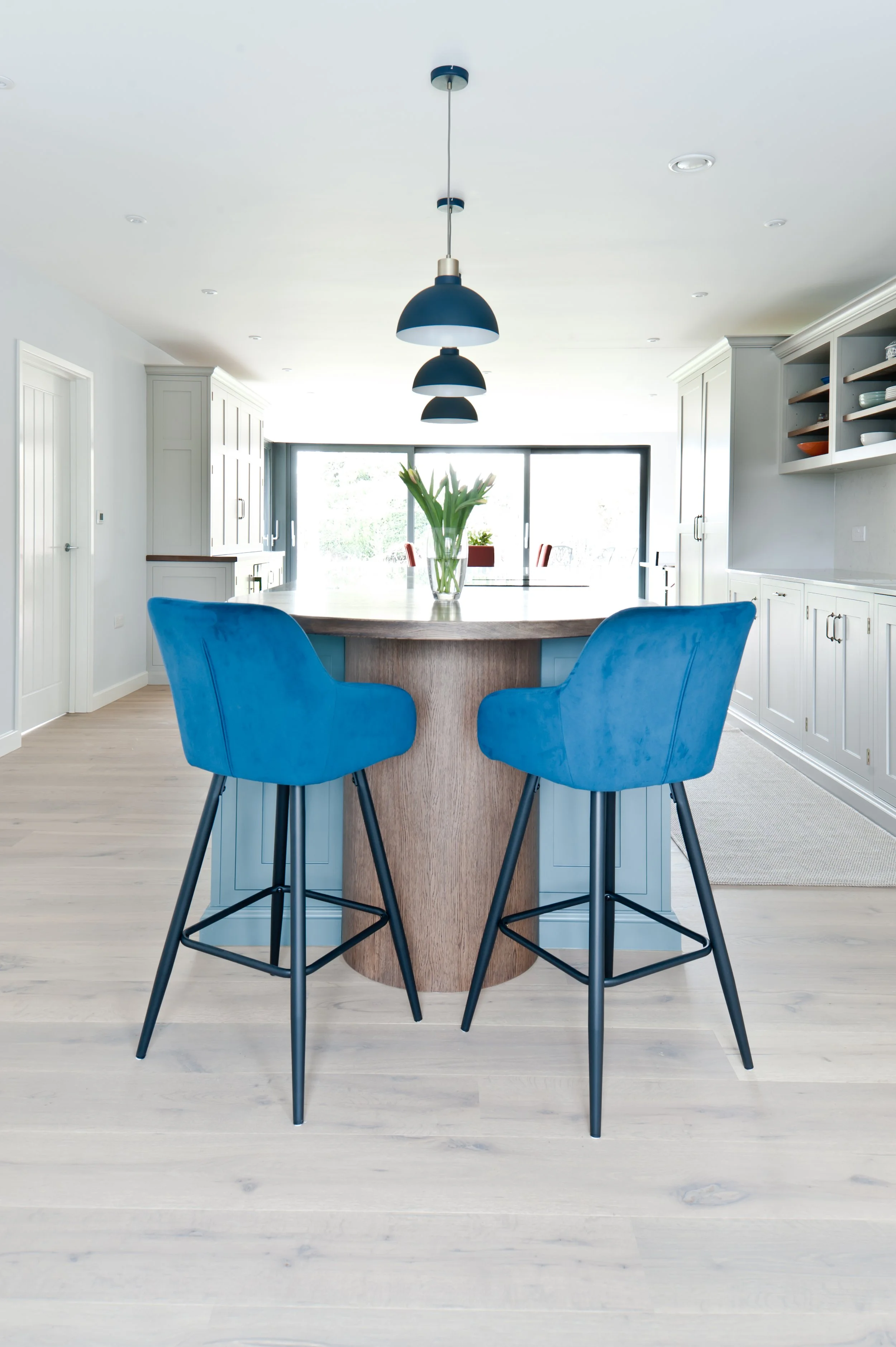 Open-Plan and Pastels: a Beautifully Styled Simple Shaker, Tonbridge