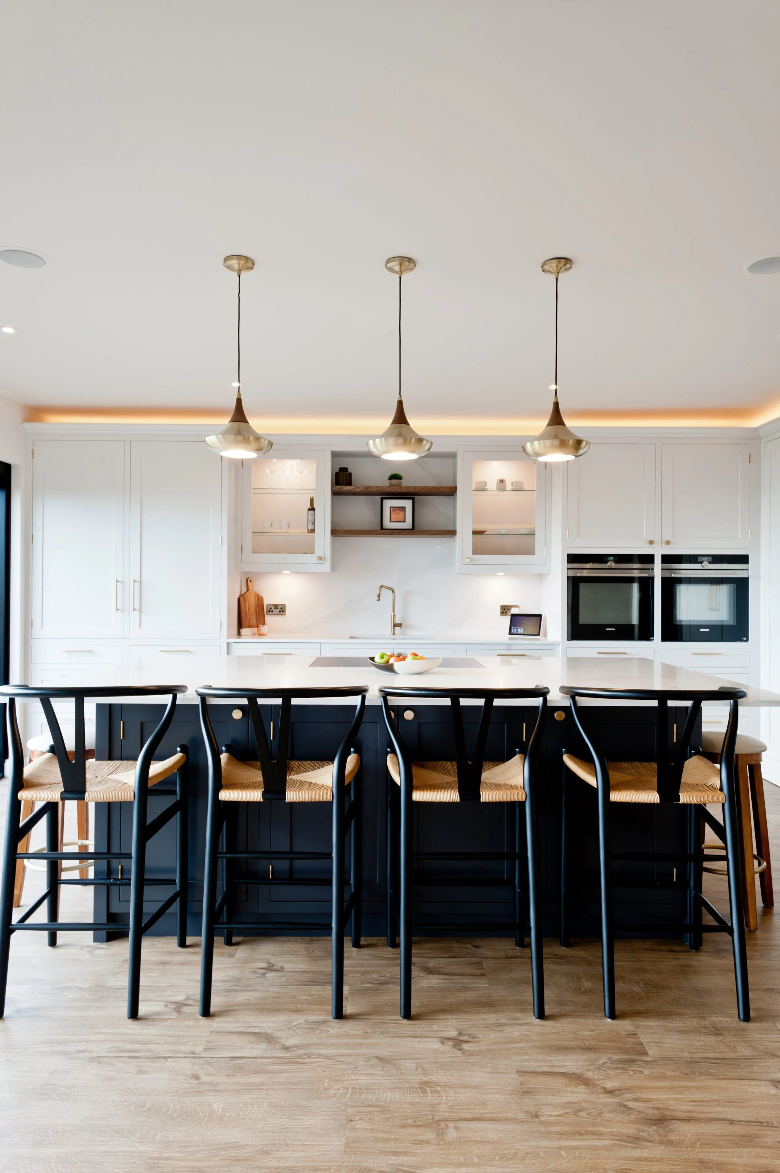 A Place for Everyone: a Generous Family Kitchen in Hythe