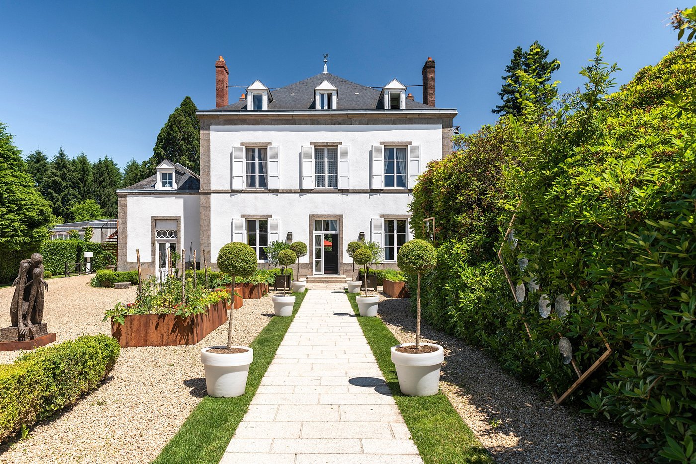 La Chapelle Saint-Martin Review: The Limoges Escape You Didn’t Know You Needed