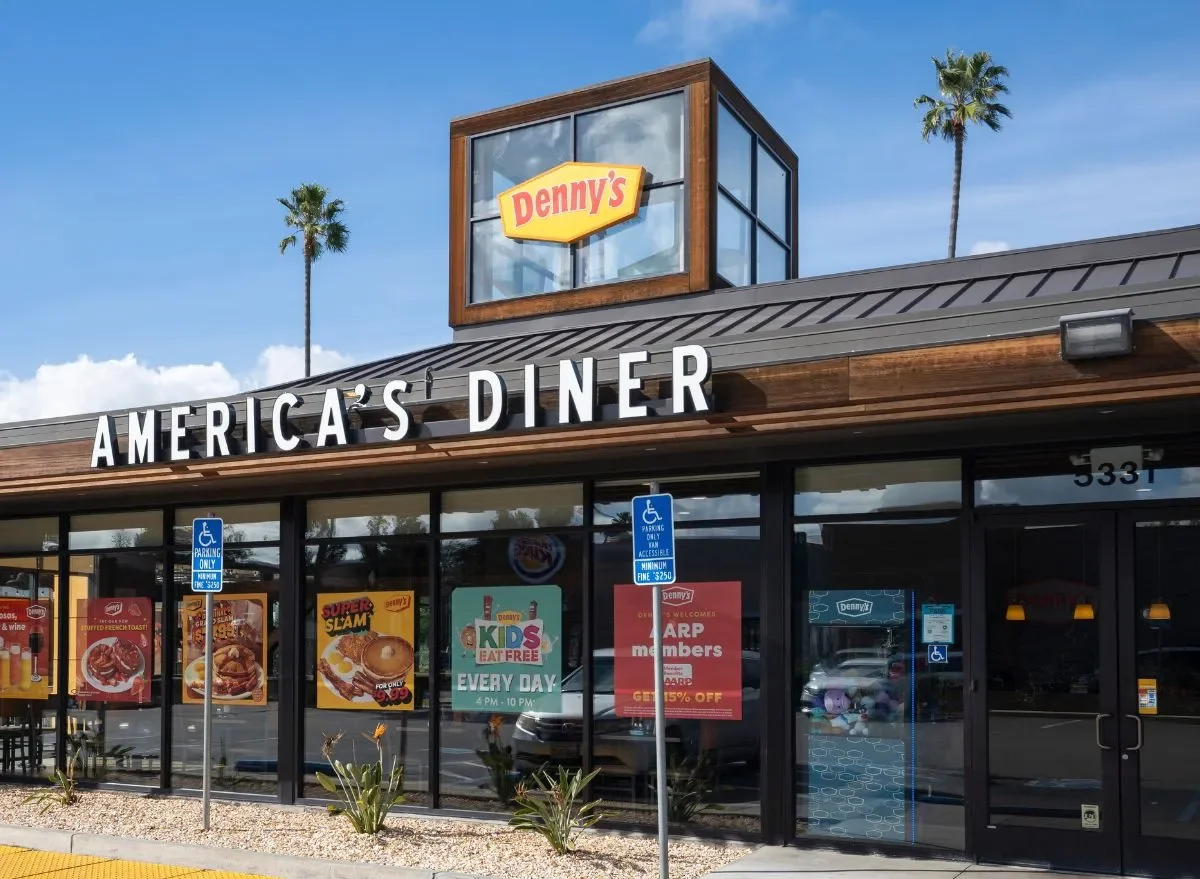 Dennys-storefront.webp