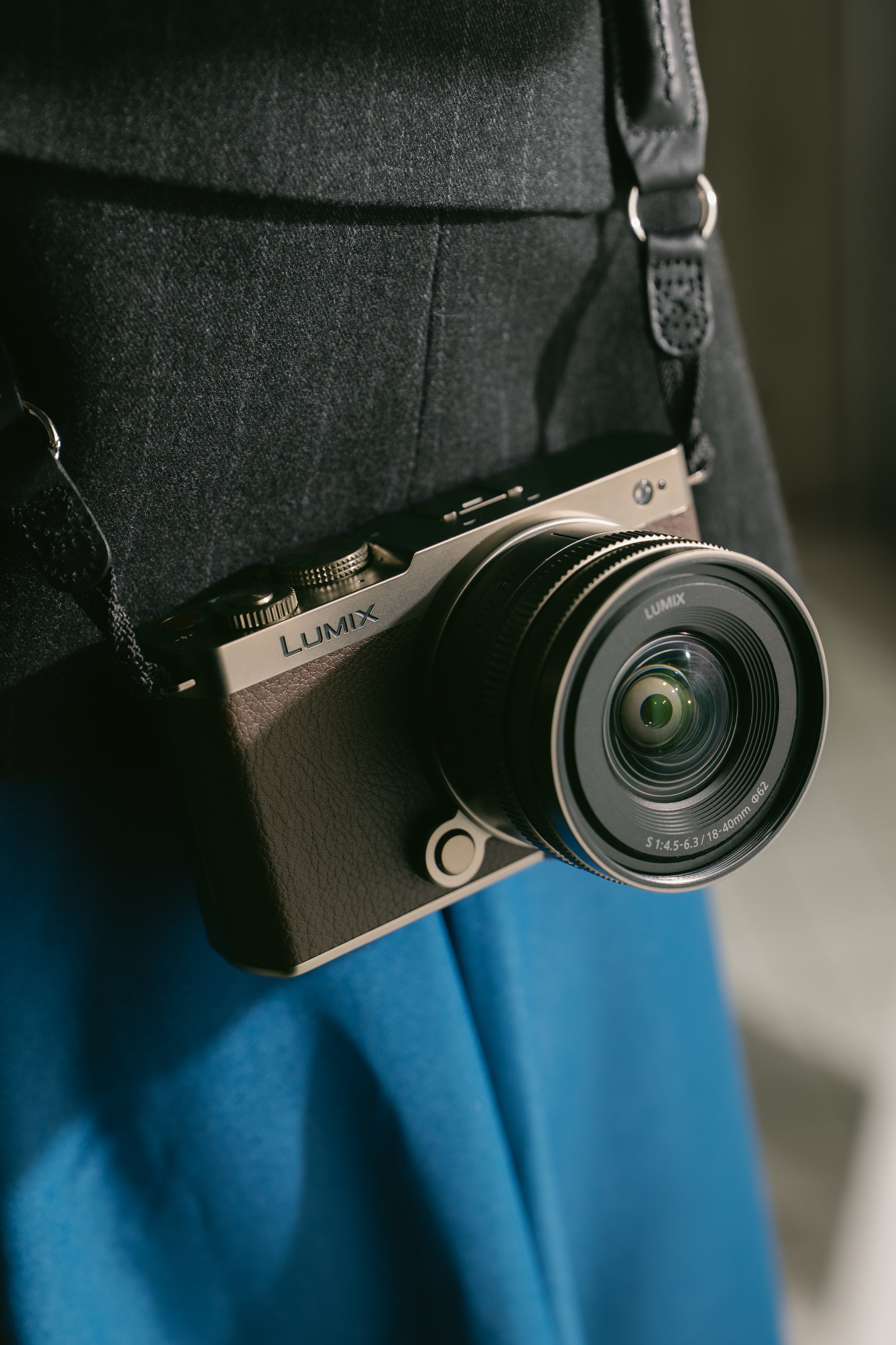 LAUNCH --  LUMIX S9