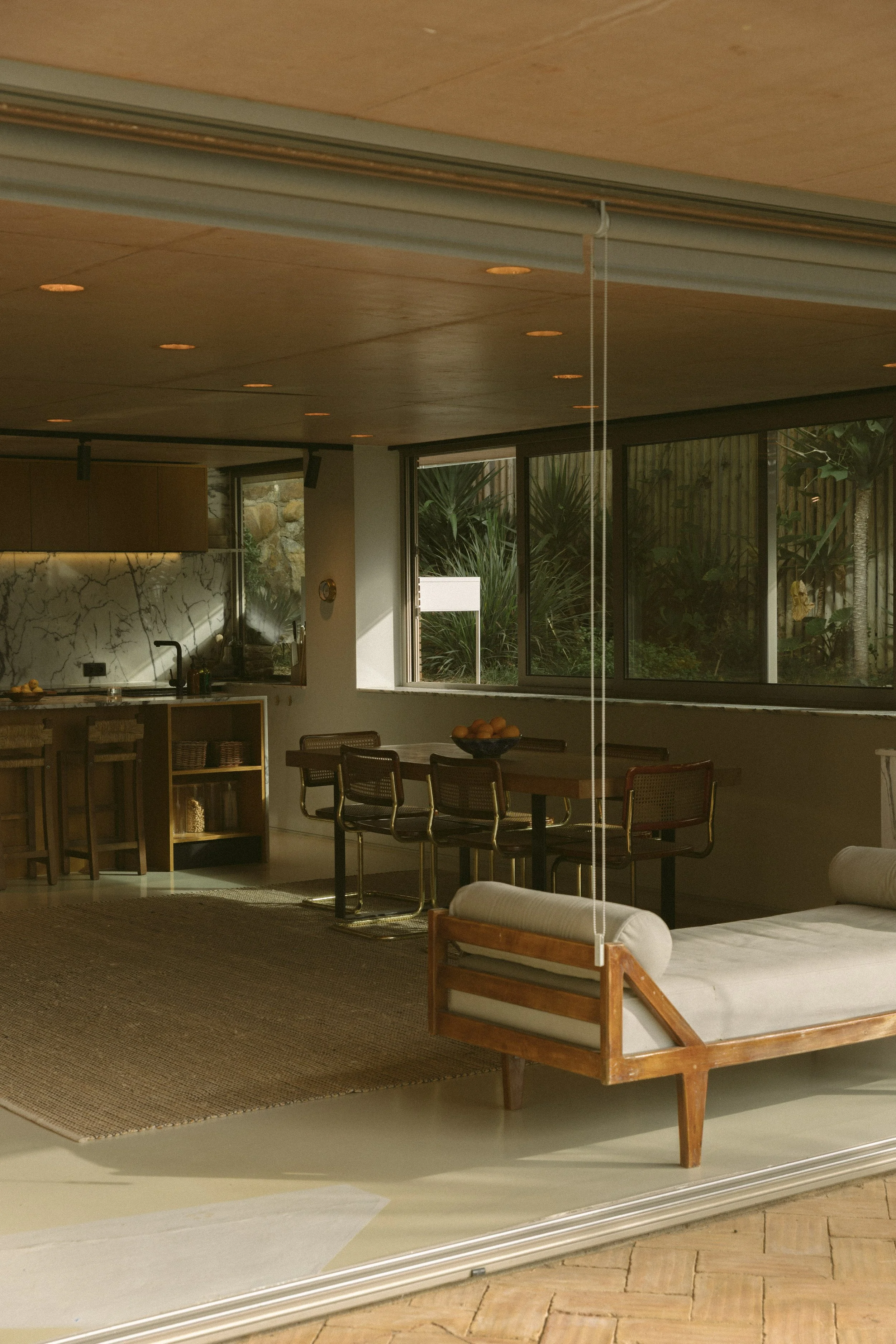 77-CASA_ATLAS_2.jpg