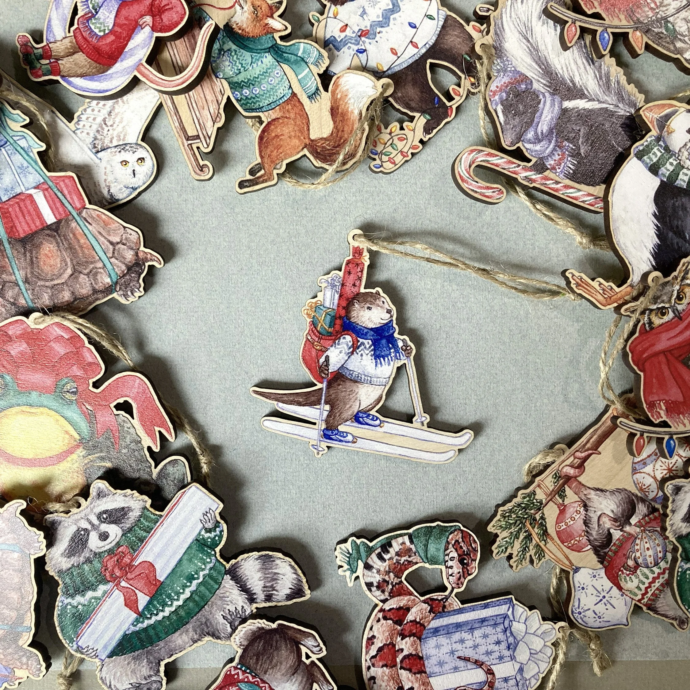 LRowe_otter ornament_photo 2.jpg