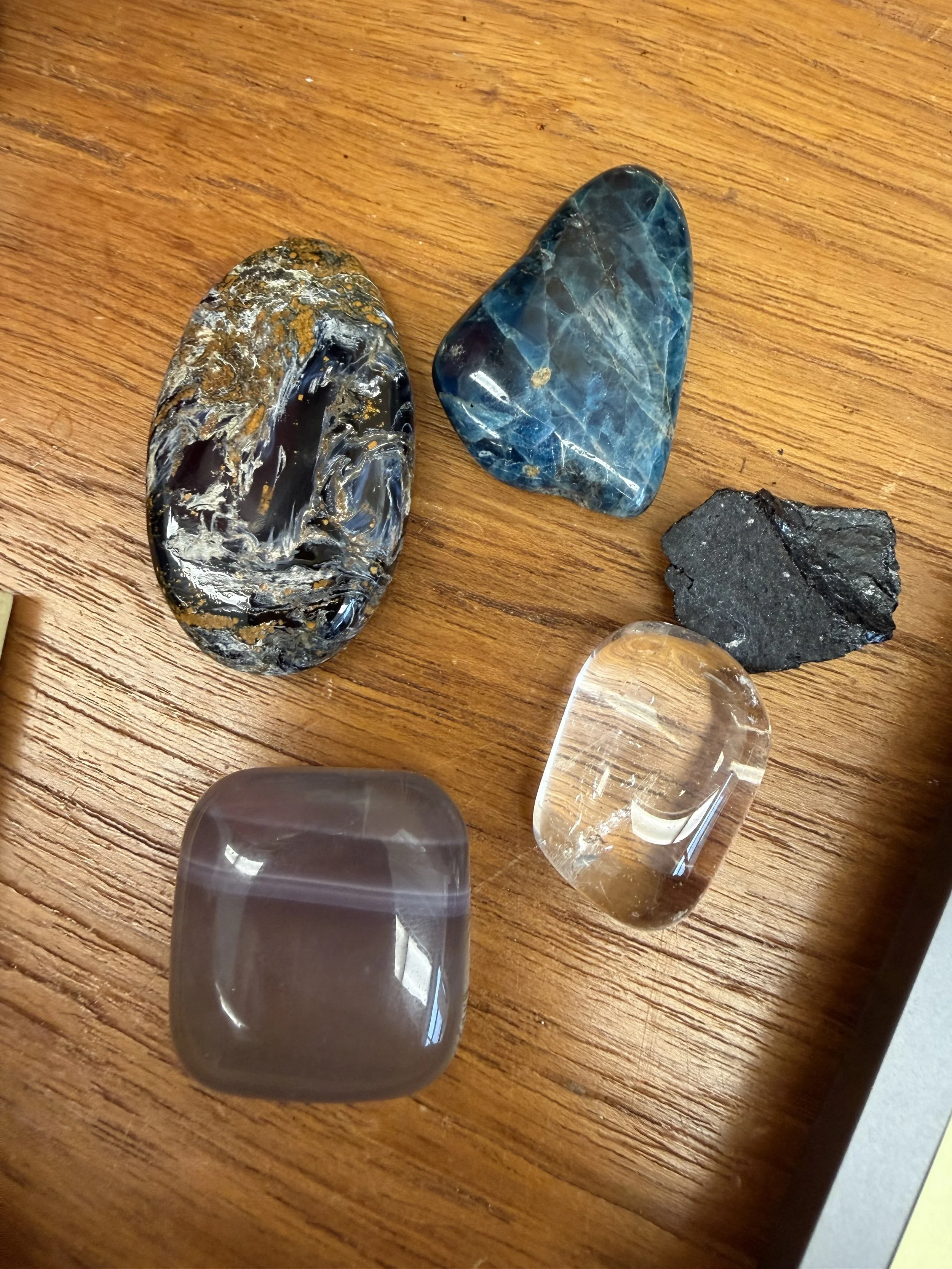 Grounding  while harmonizing smoothly