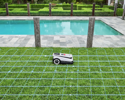 Leading-Edge Technology allows our robot mowers to mow with intelligence.