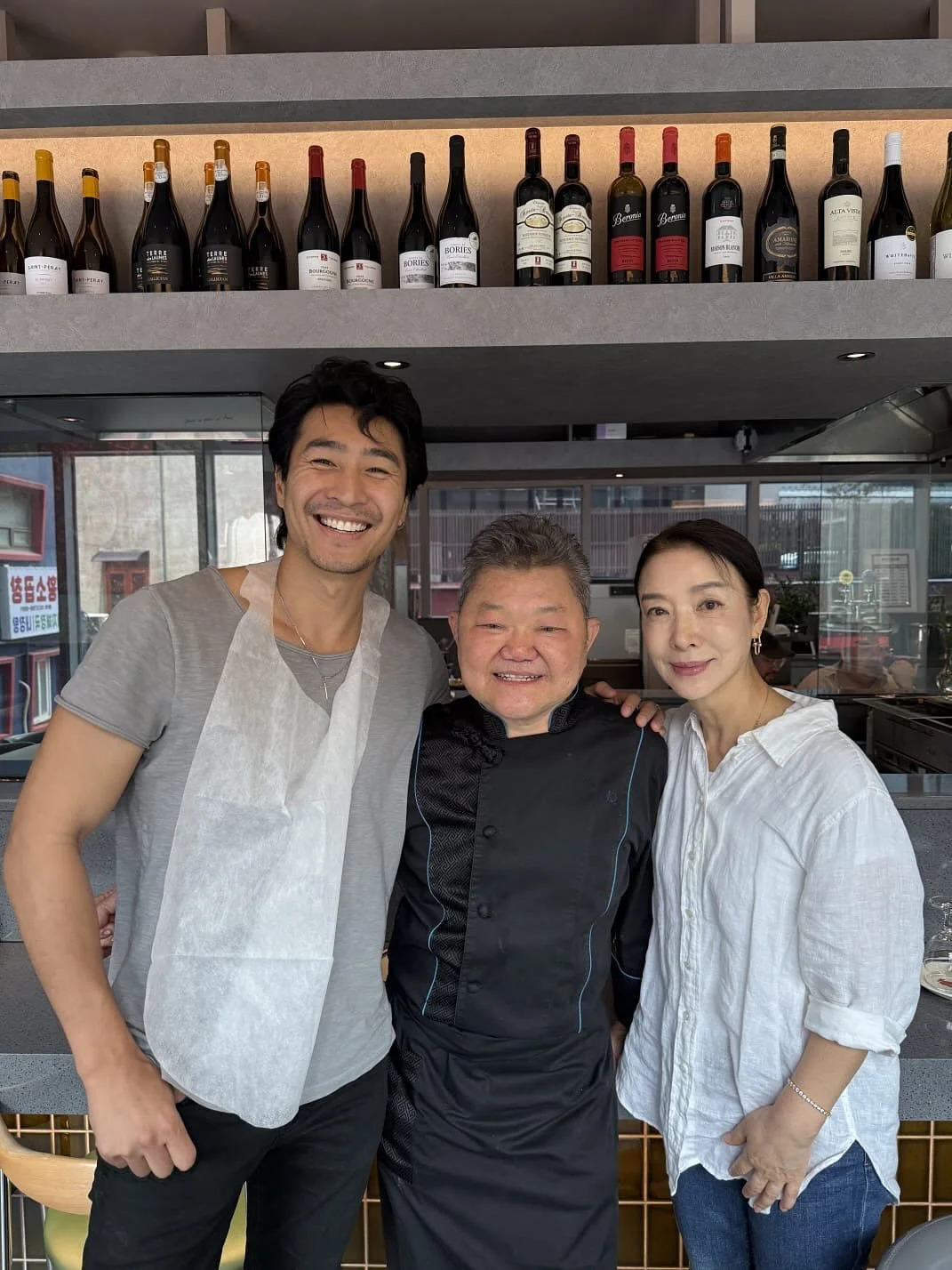 A Fiery Start to Something Special 🔥
This marks the grand opening of @sambalchoi &mdash;a bold new culinary destination by Chef Justin Quek, blending the rich, smoky essence of Singaporean cuisine with modern flair in the heart of Seoul.

We were ho