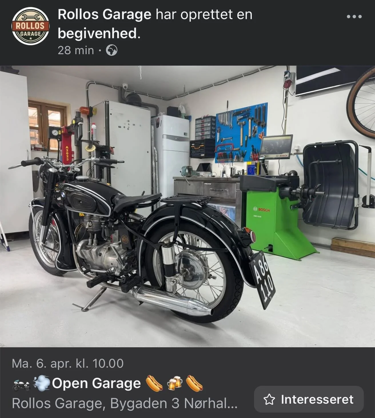 &Aring;bent Hus &ndash; Rollos Garage

I forbindelse med opstarten af Rollos Garage inviteres du til &aring;bent hus.

Kom forbi og se v&aelig;rkstedet, f&aring; en snak om service og vedligeholdelse af din motorcykel &ndash; og h&oslash;r hvordan je