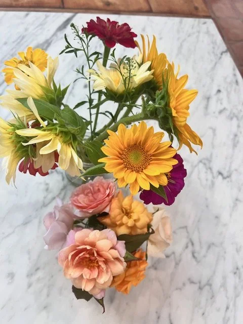 Sunflower, Roses, Zinnia