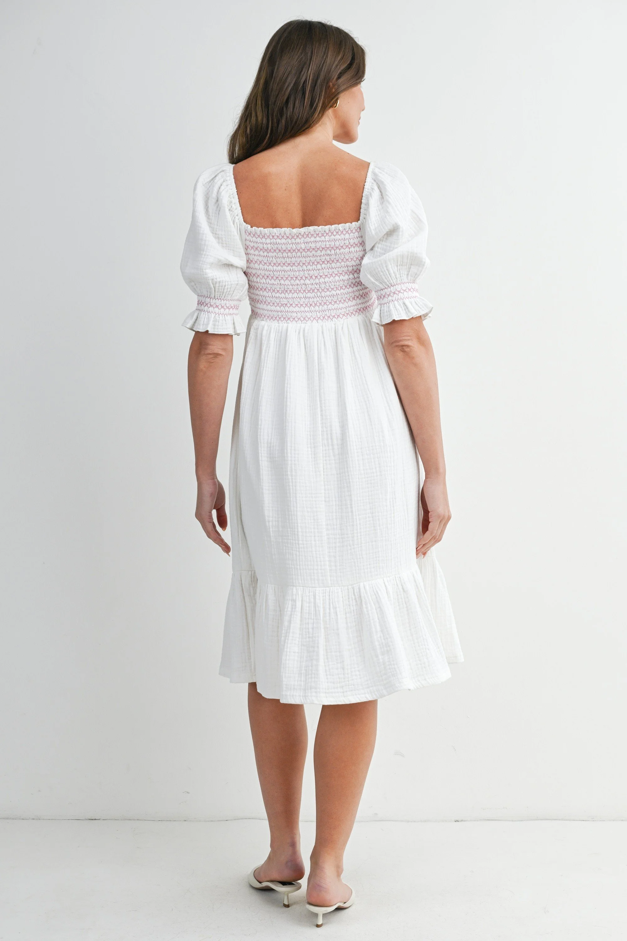 white puff sleeve dress1.jpeg