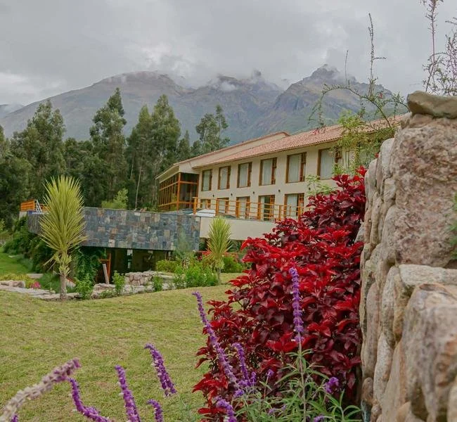 Taypikala Hotel in the Sacred Valley, Urubamanb