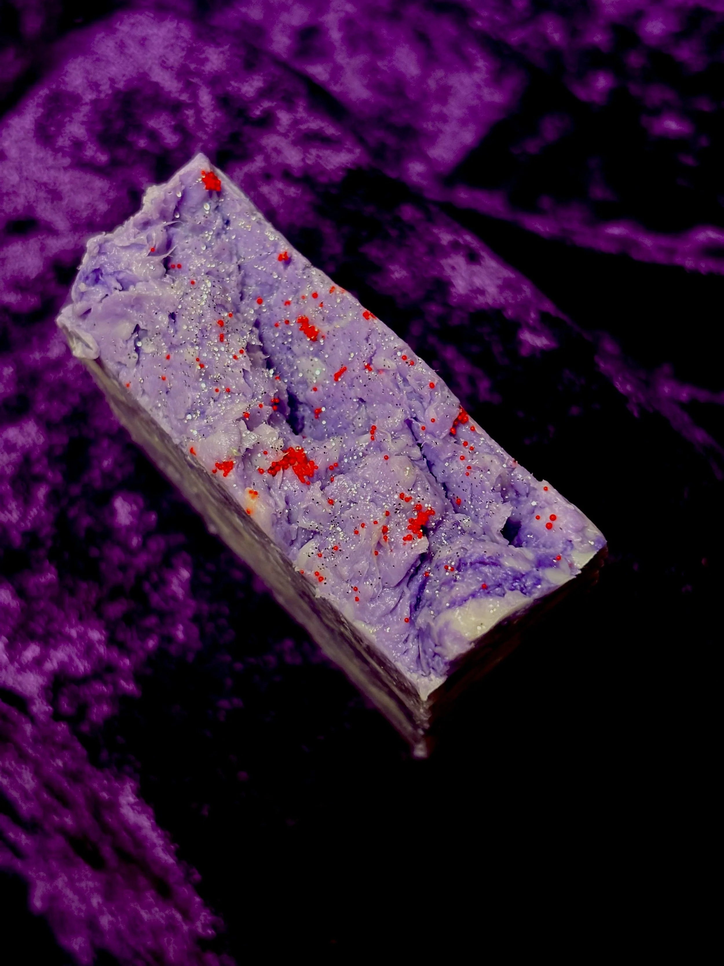 top view vampiras kiss soap.jpeg