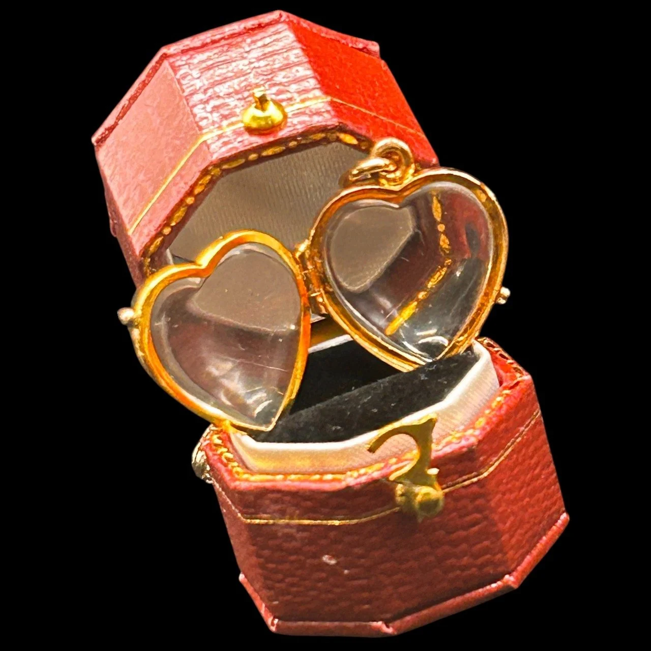 Victorian Gold Jewellery Pool of Light